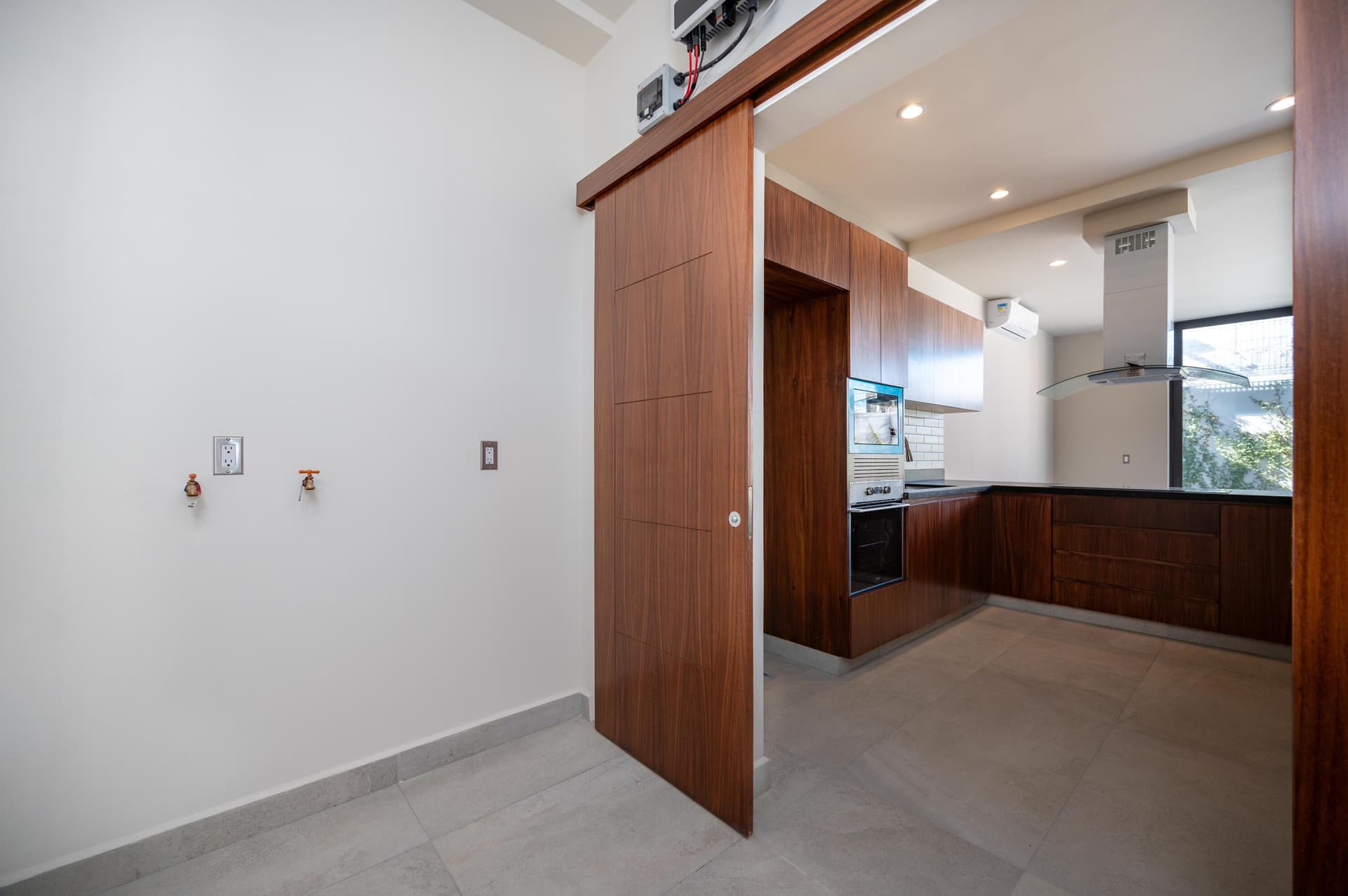 540 Av. Mexico 8