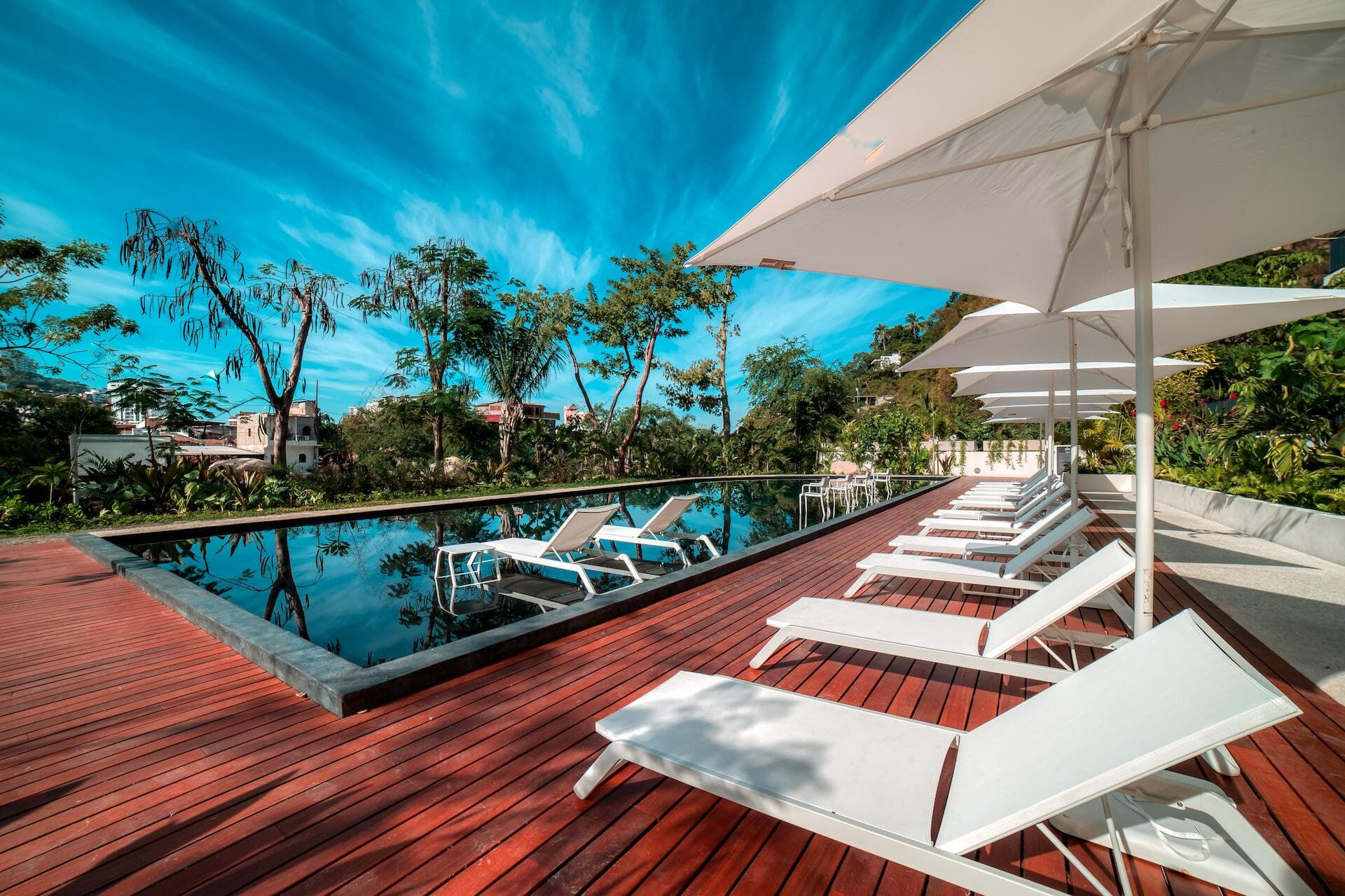 Oasis at Riviera Cuale 30