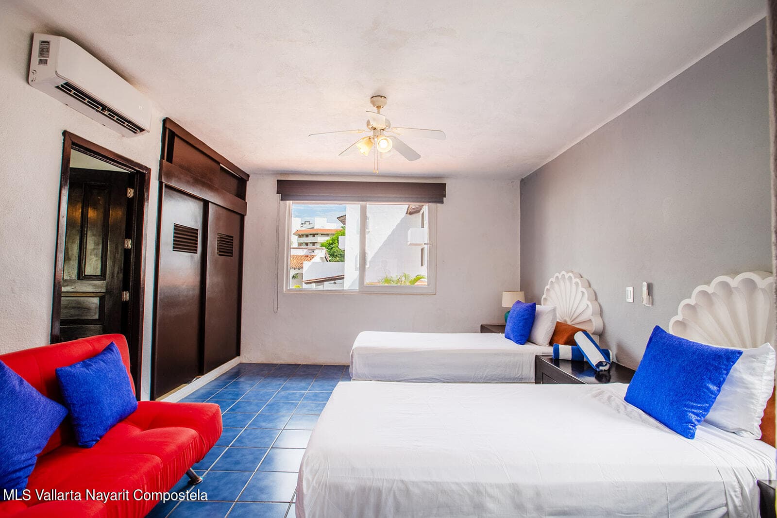 54 Paseo de los Cocoteros 22