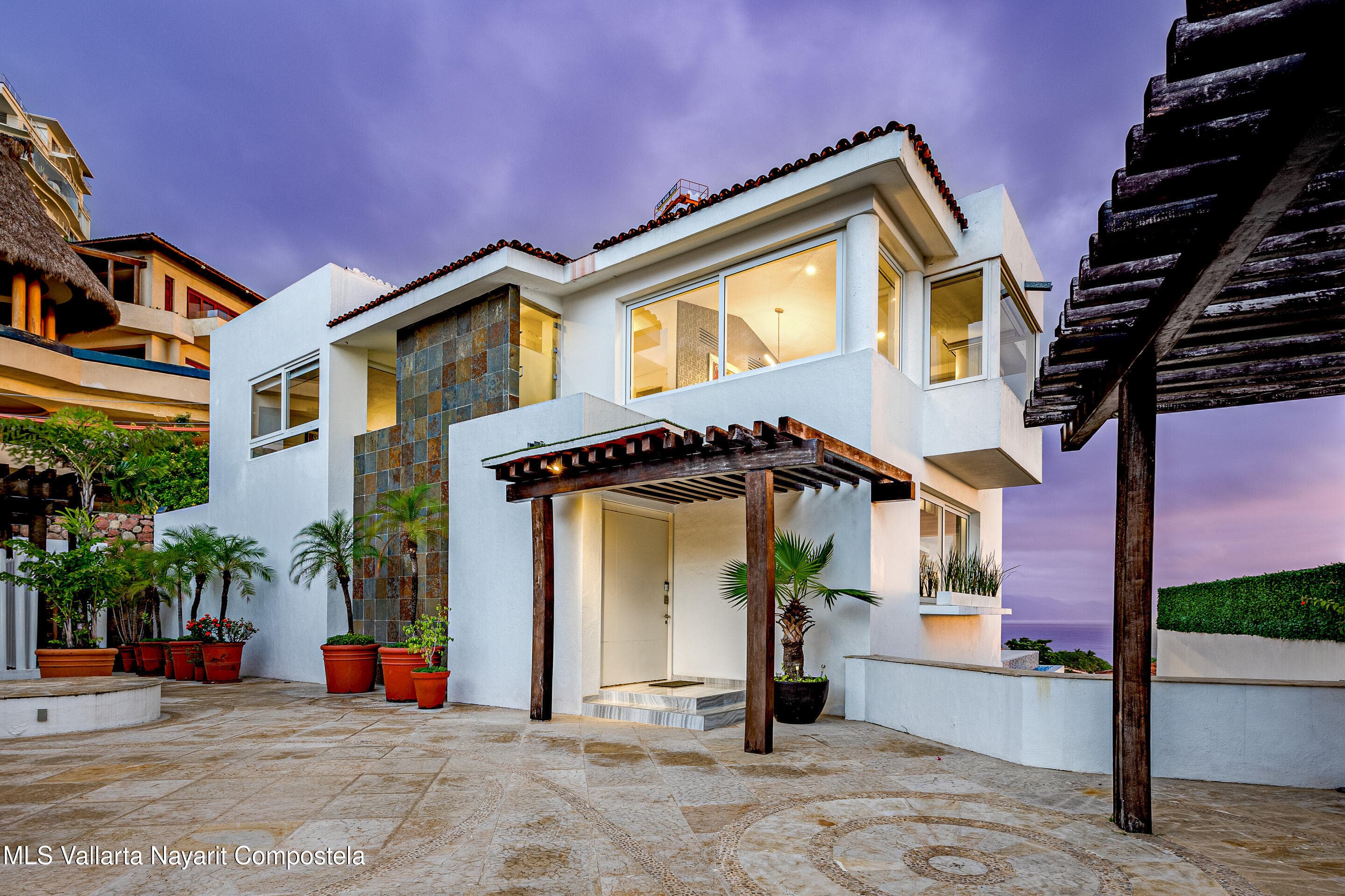 Santa Barbara Shores 34