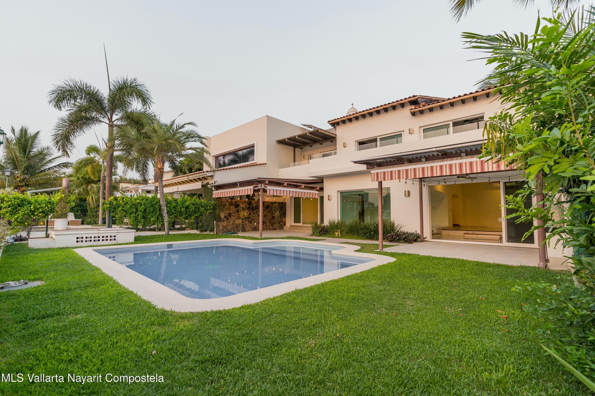 House in Marina