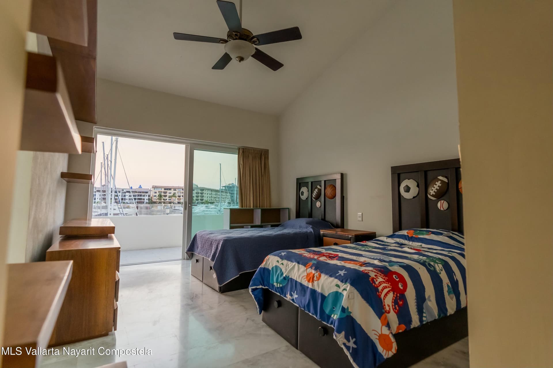 5 Punta Iguana, Marina Vallarta 16