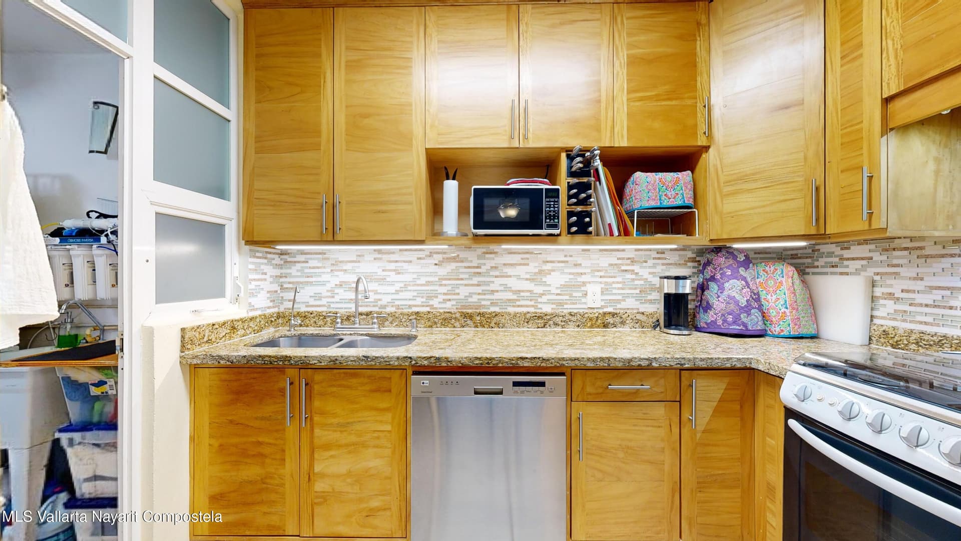 302 Av. Del Mar 5