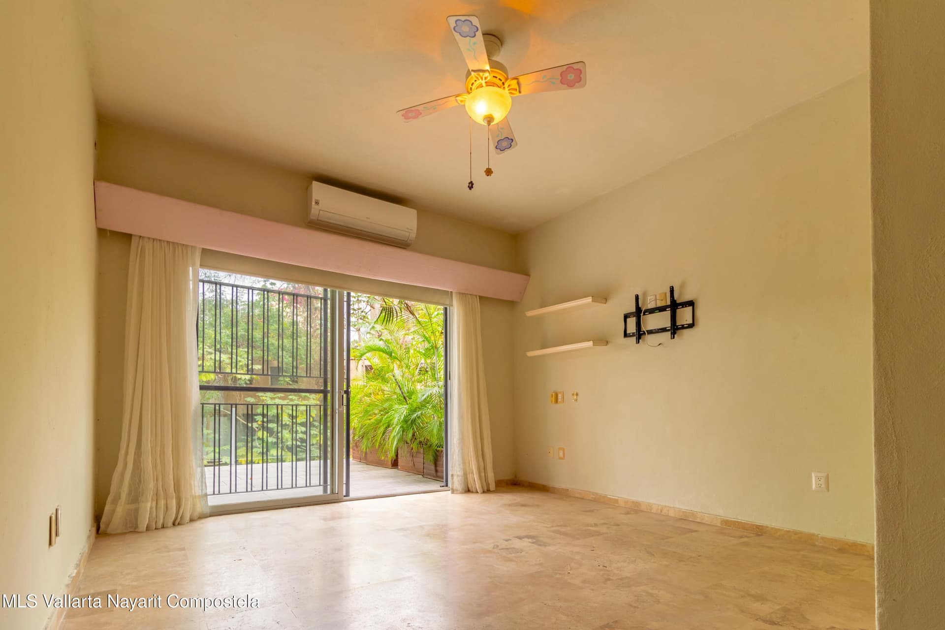 293 Gardenias 29