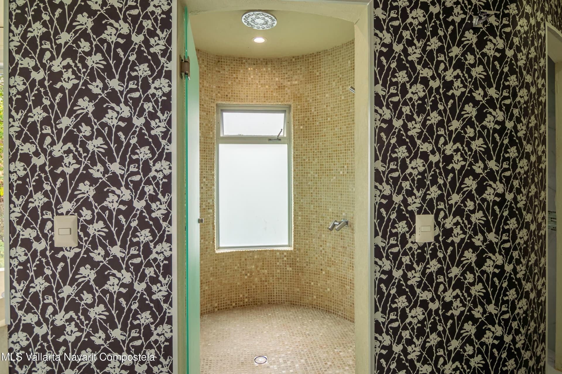 293 Gardenias 24
