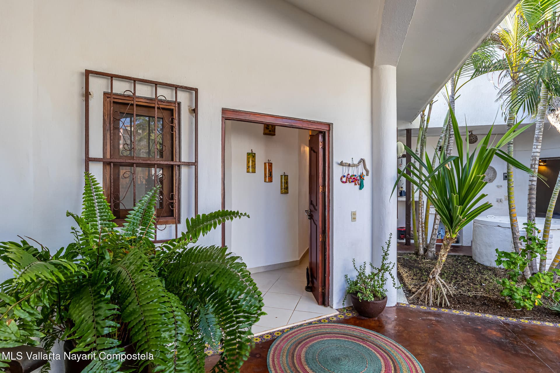 79 Zafiro Calle 15