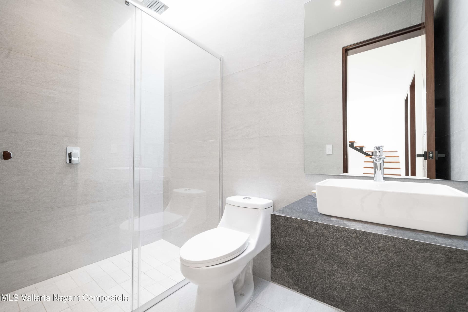 652 Vista del Sol 24