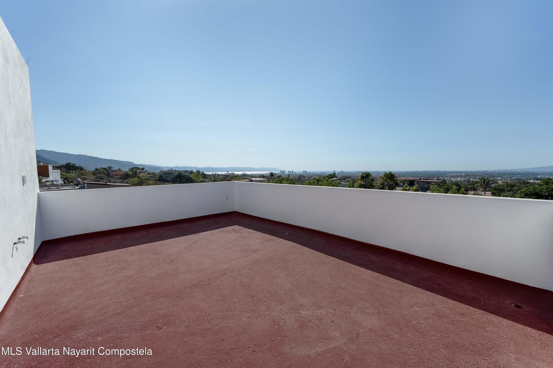 652 Vista del Sol 32