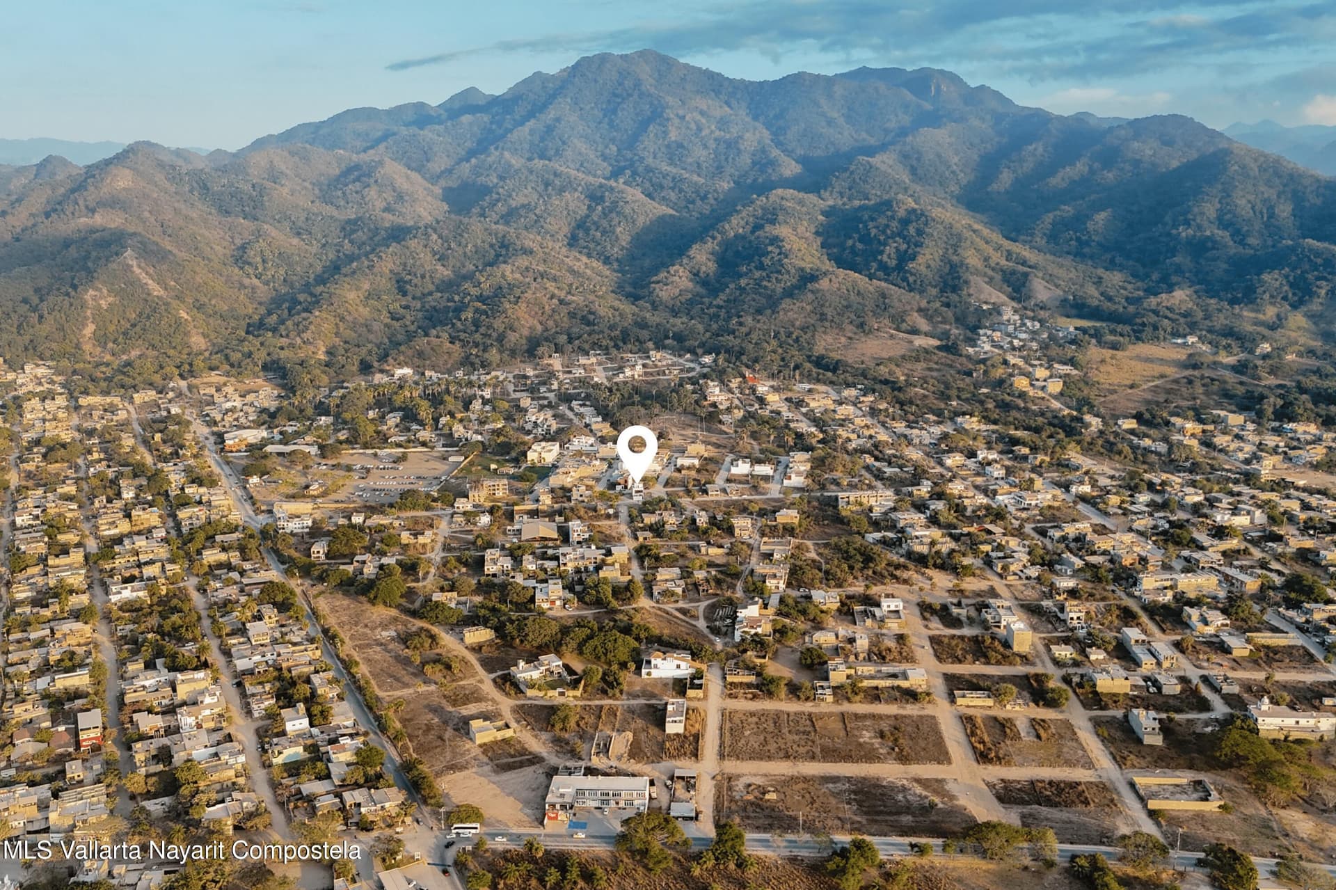 652 Vista del Sol 37
