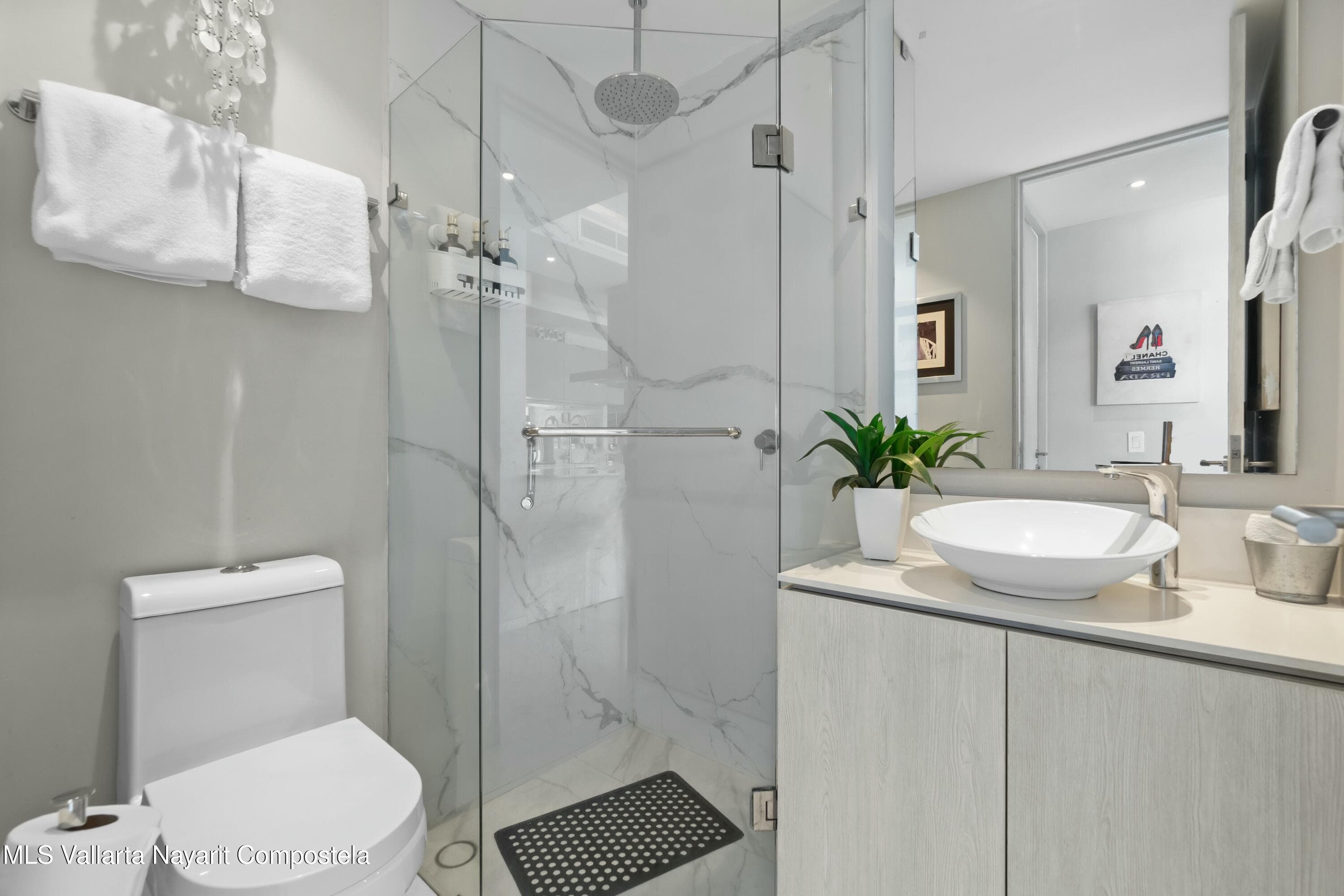 100 Vela 24