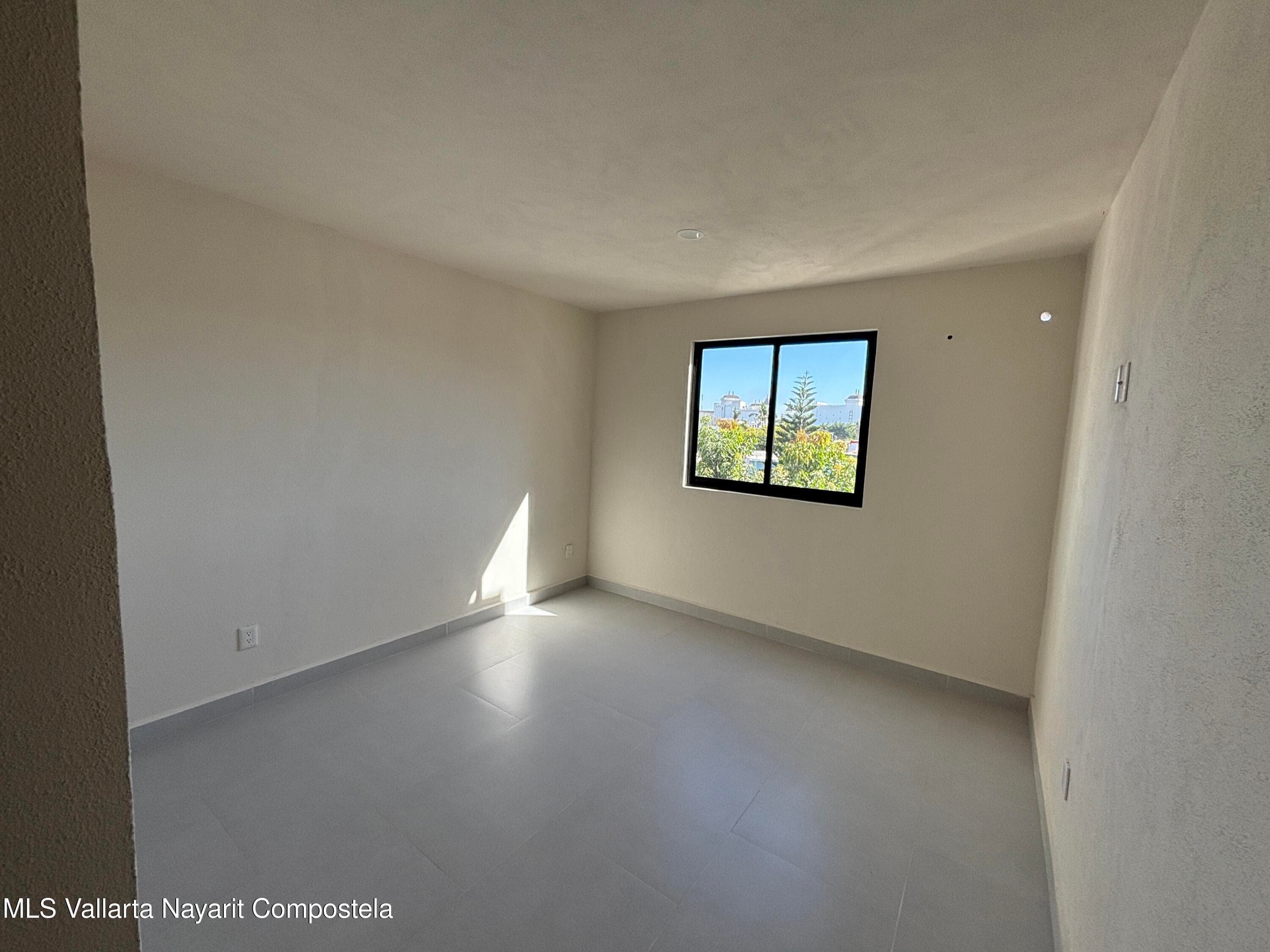 522 Avenida Mexico 2