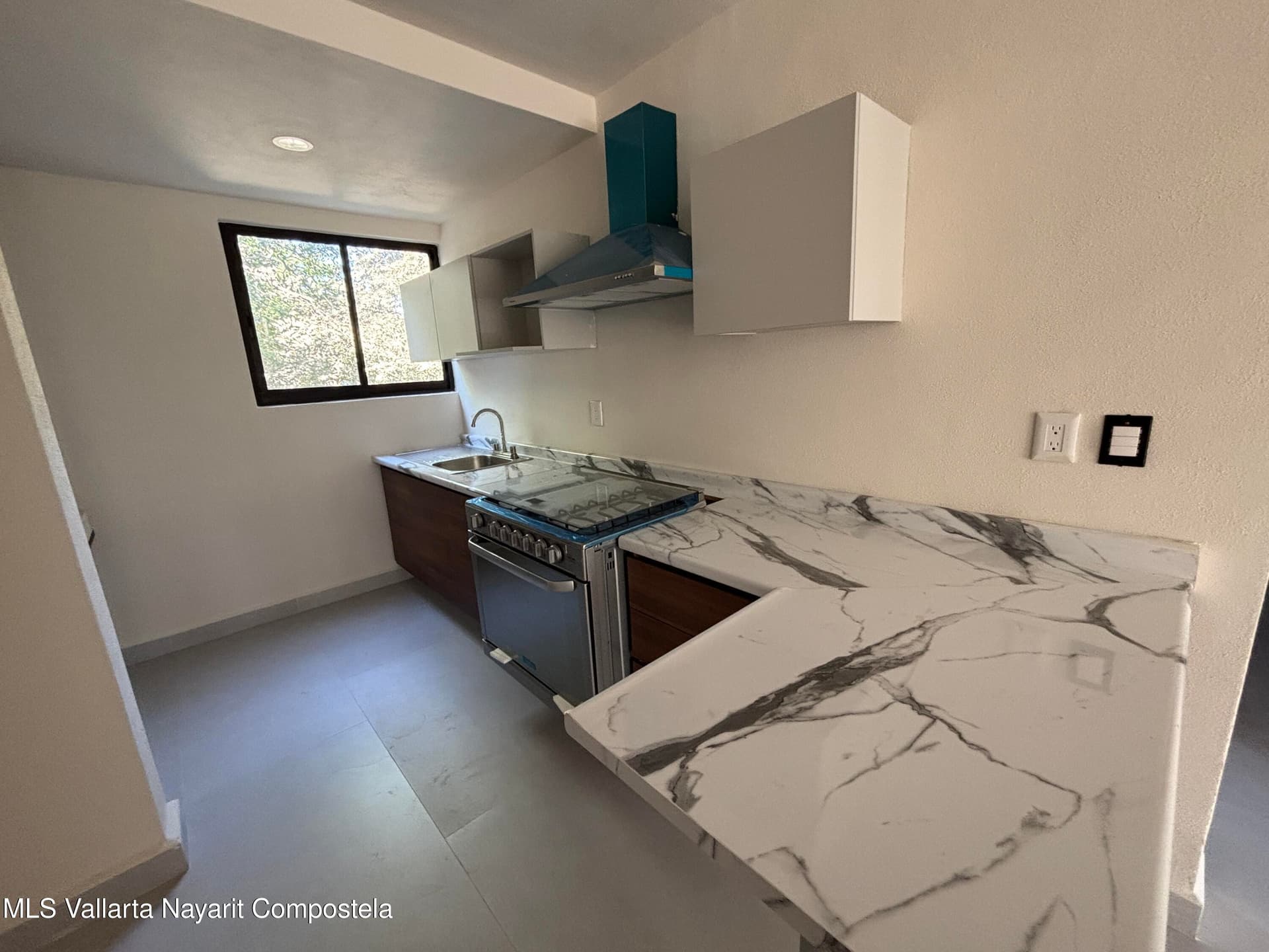522 Avenida Mexico 3