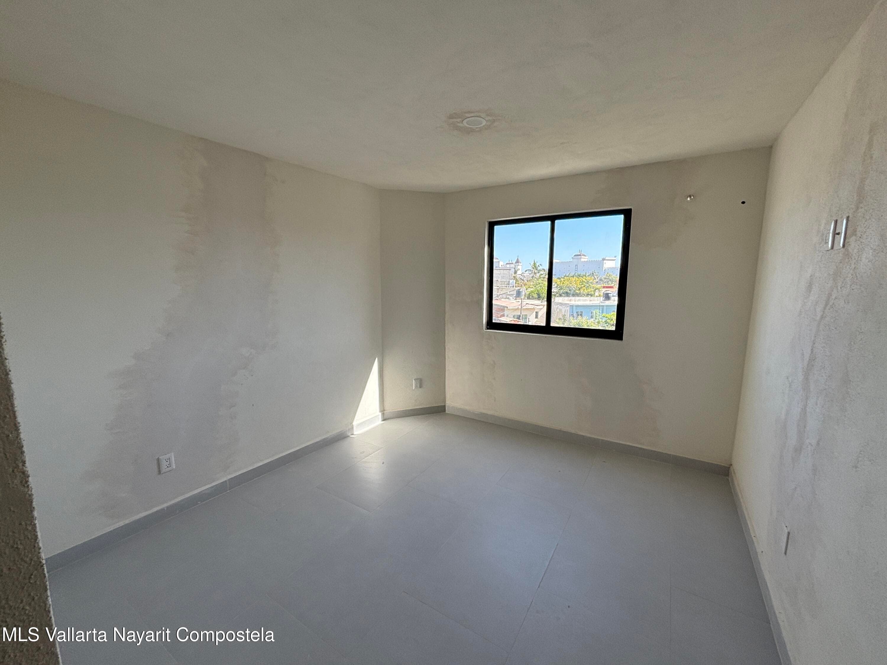 522 Avenida Mexico 17