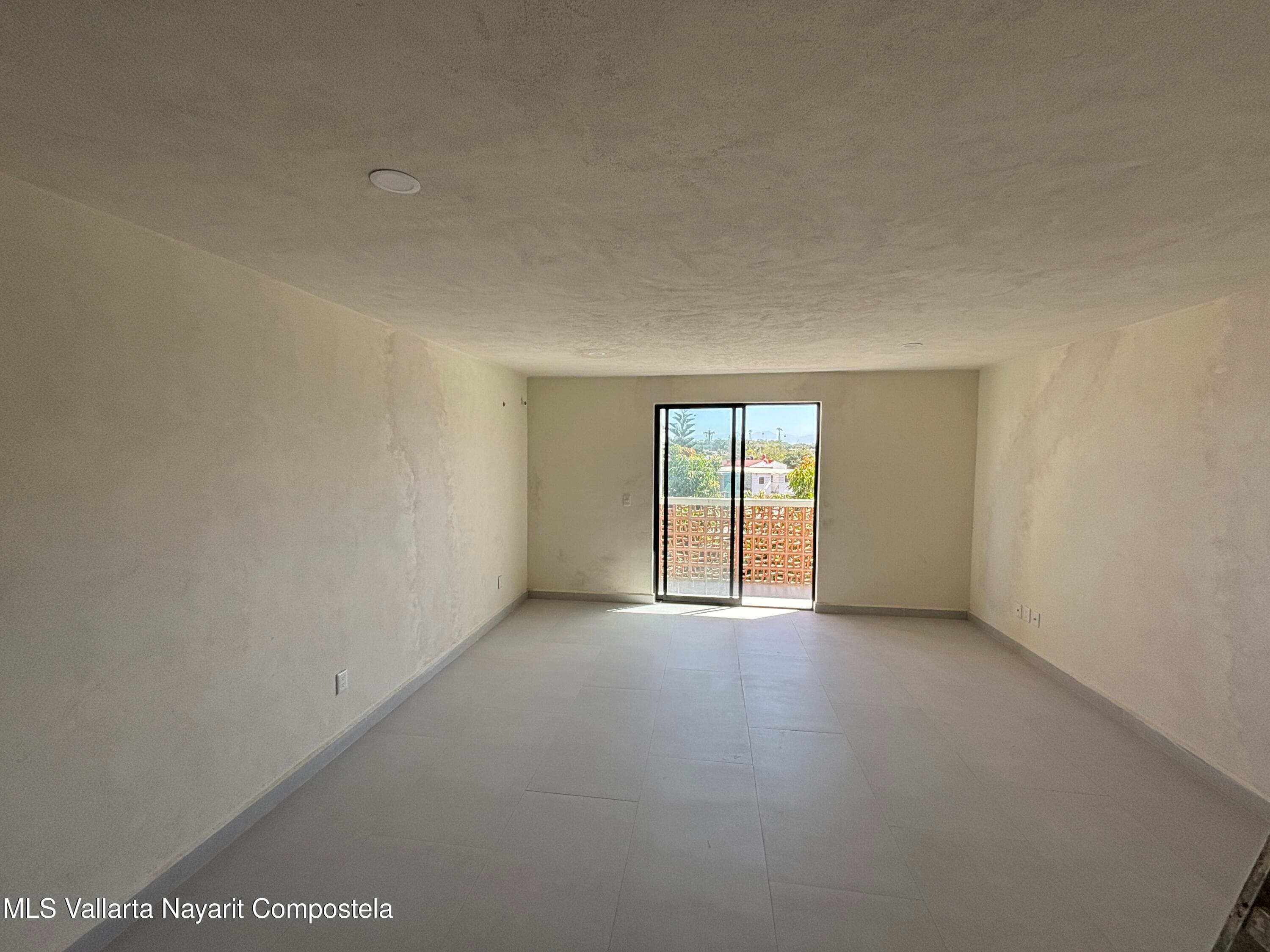 522 Avenida Mexico 22
