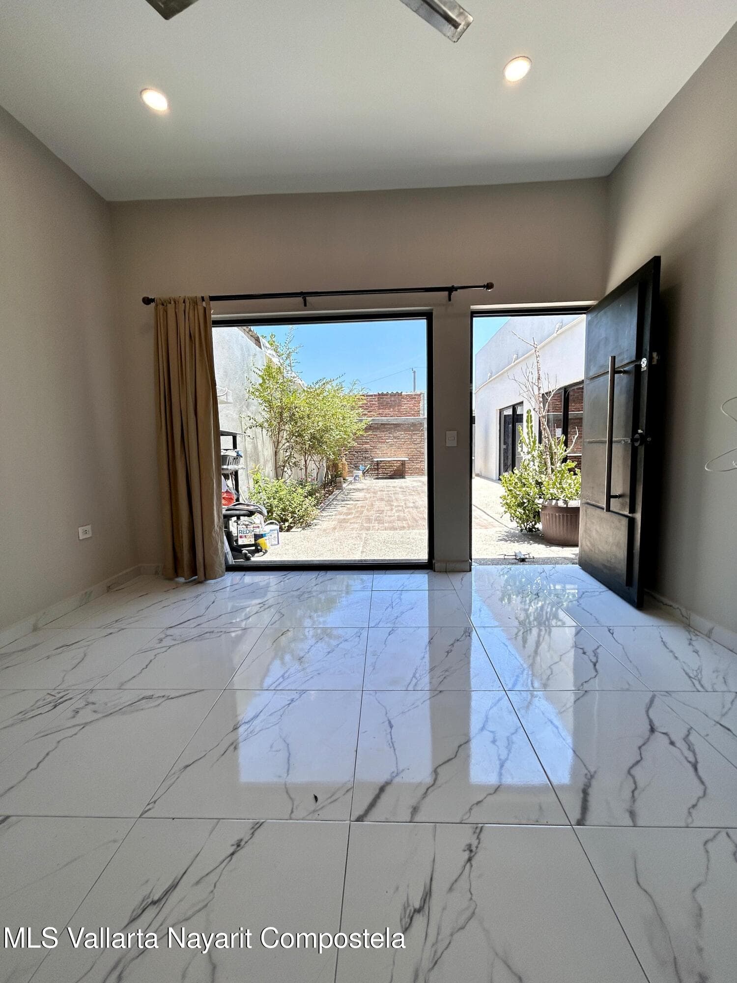 Lote 4 Adolfo Ruiz Cortinez 24