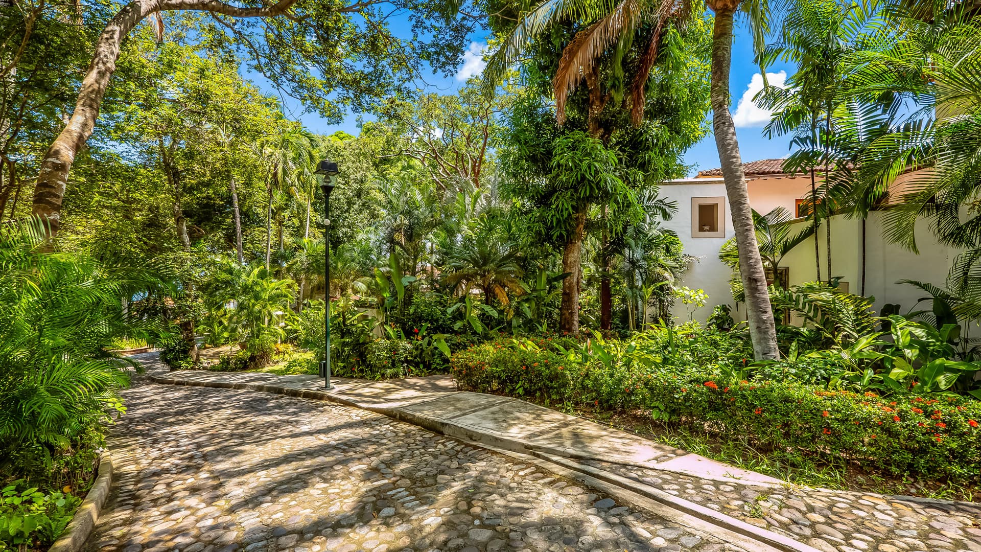 Sierra Del Mar 3