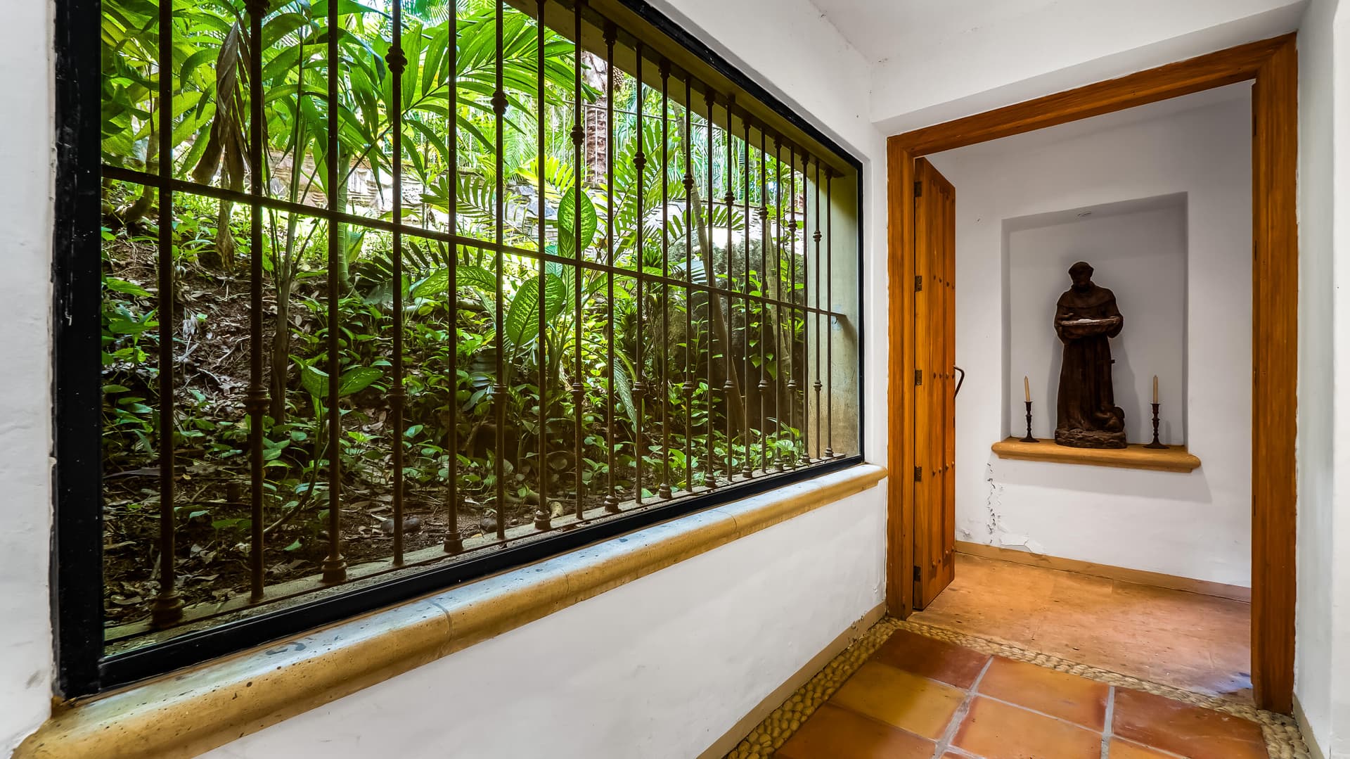 Sierra Del Mar 39