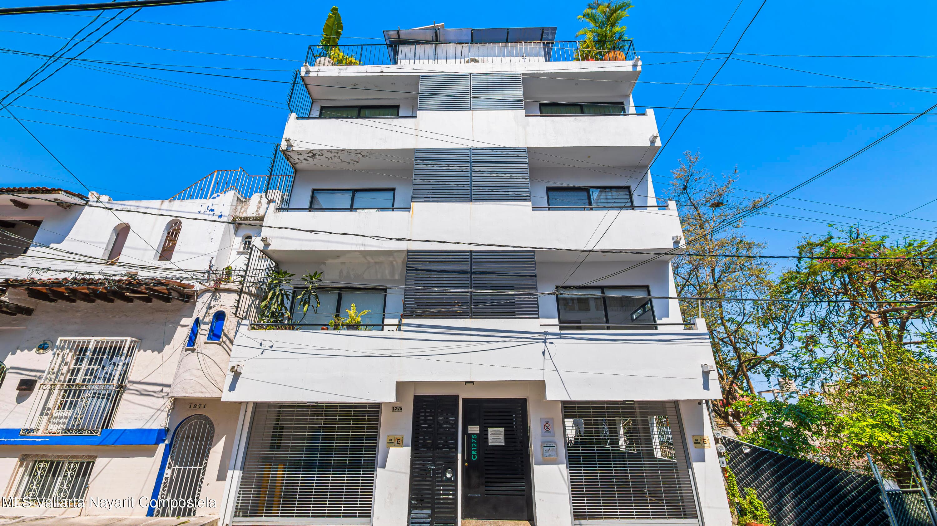 Condo CR1275 10