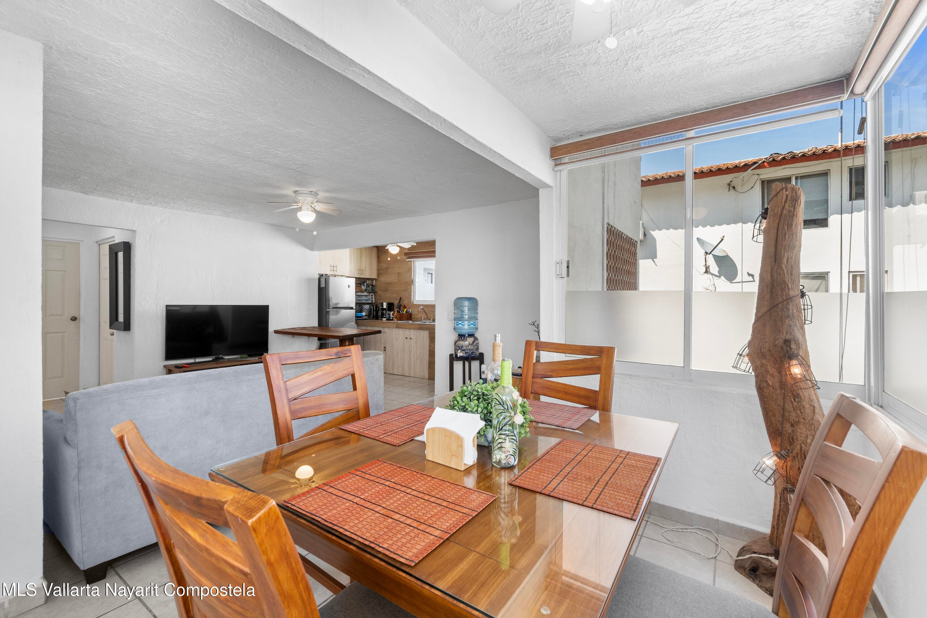 140 Av. Prisciliano Sanchez 5