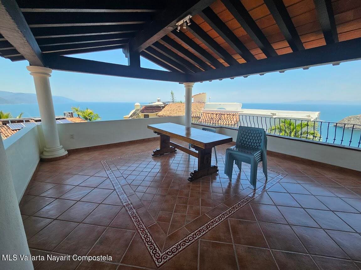 Lomas De Mismaloya 2