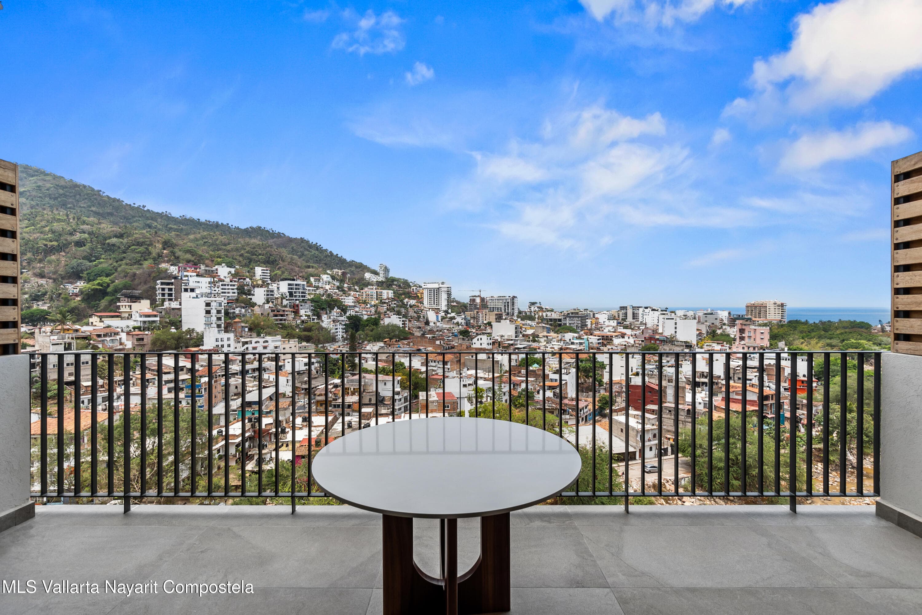 Oasis at Riviera Cuale 9