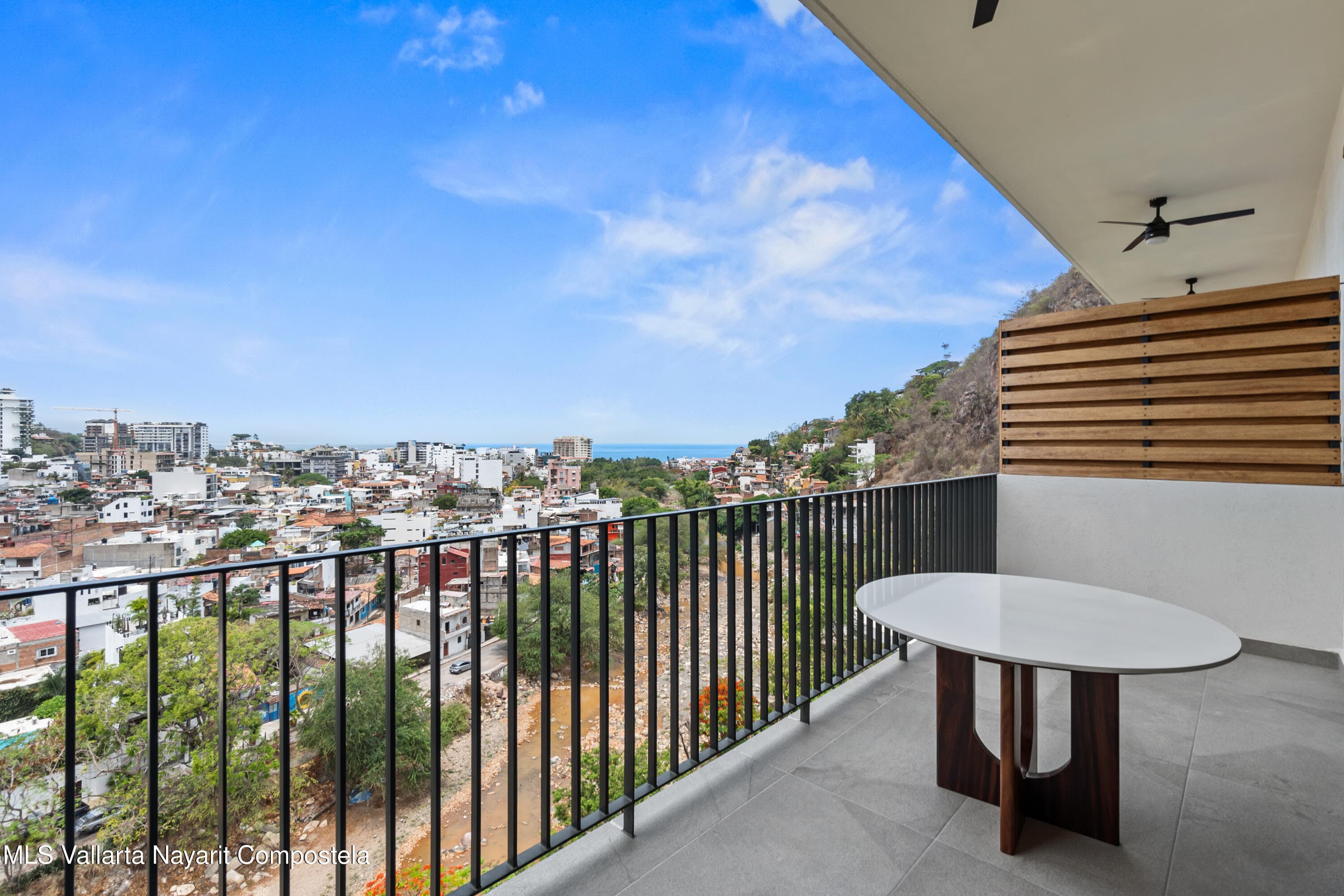 Oasis at Riviera Cuale 33