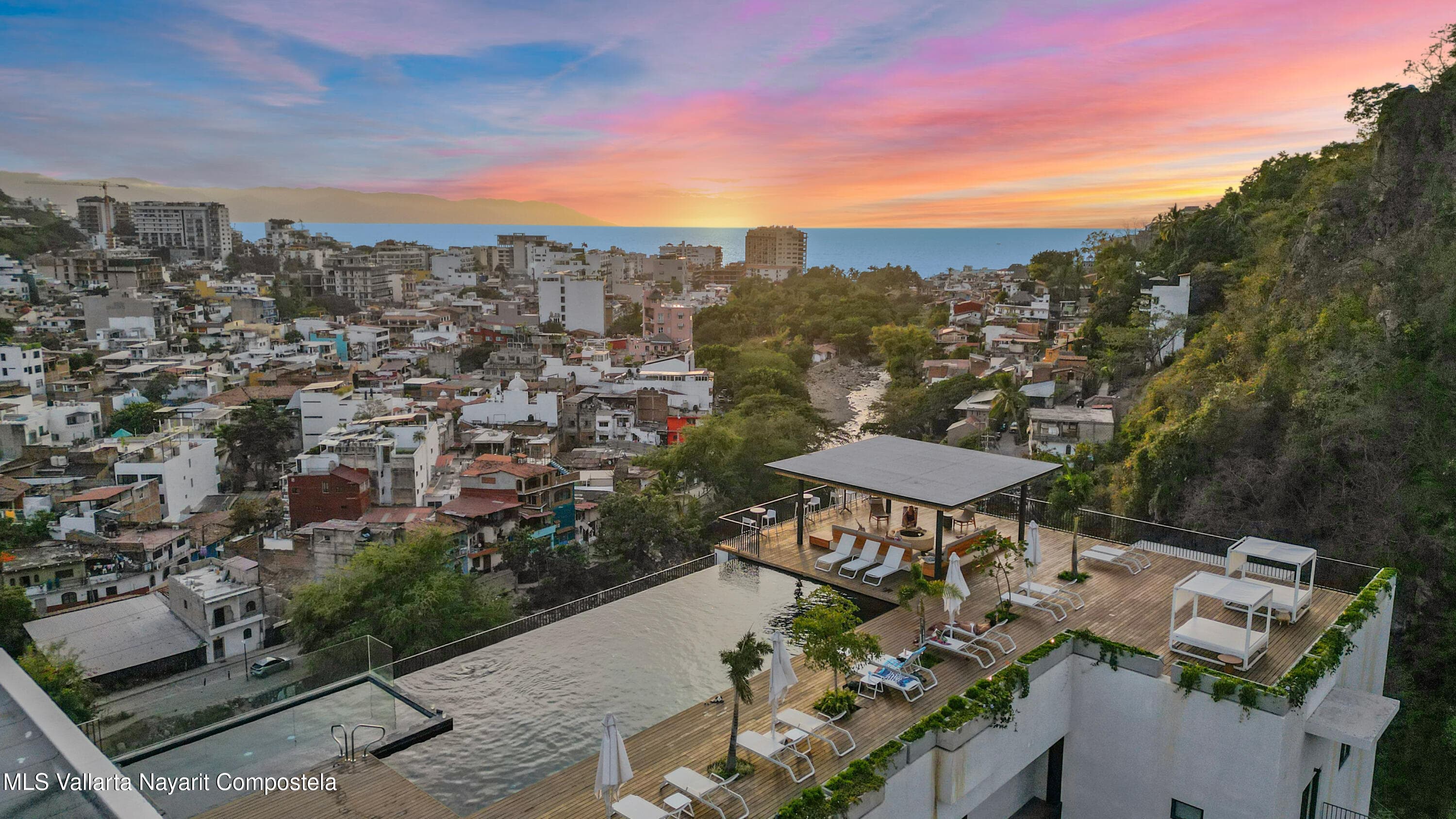 Oasis at Riviera Cuale 12