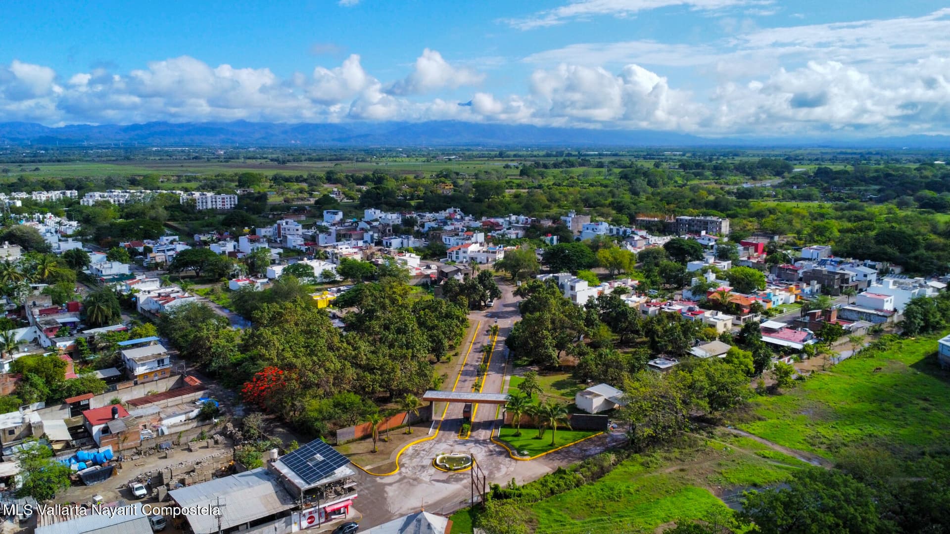 403 Paseo Foresta 40