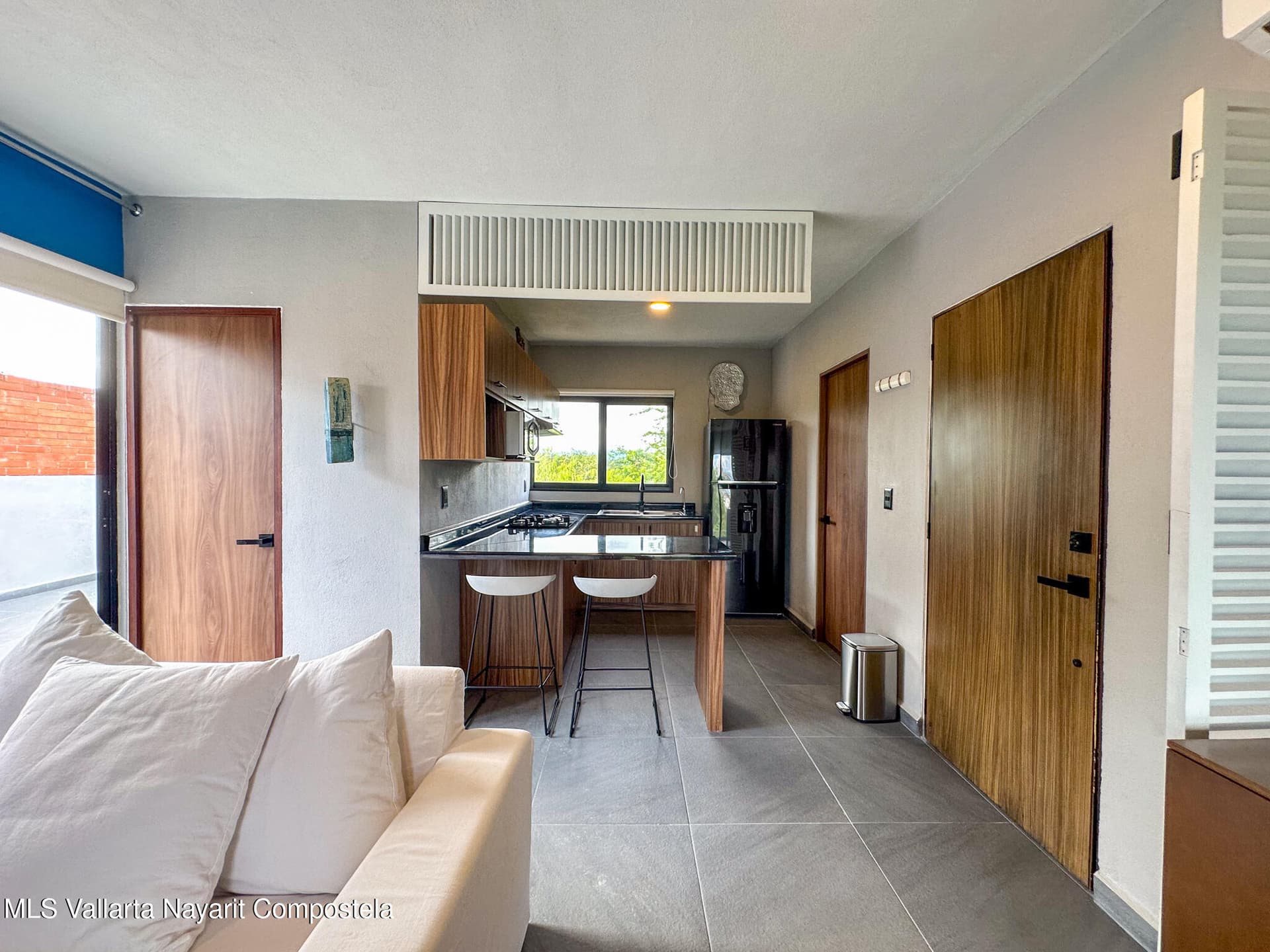 403 Paseo Foresta 6