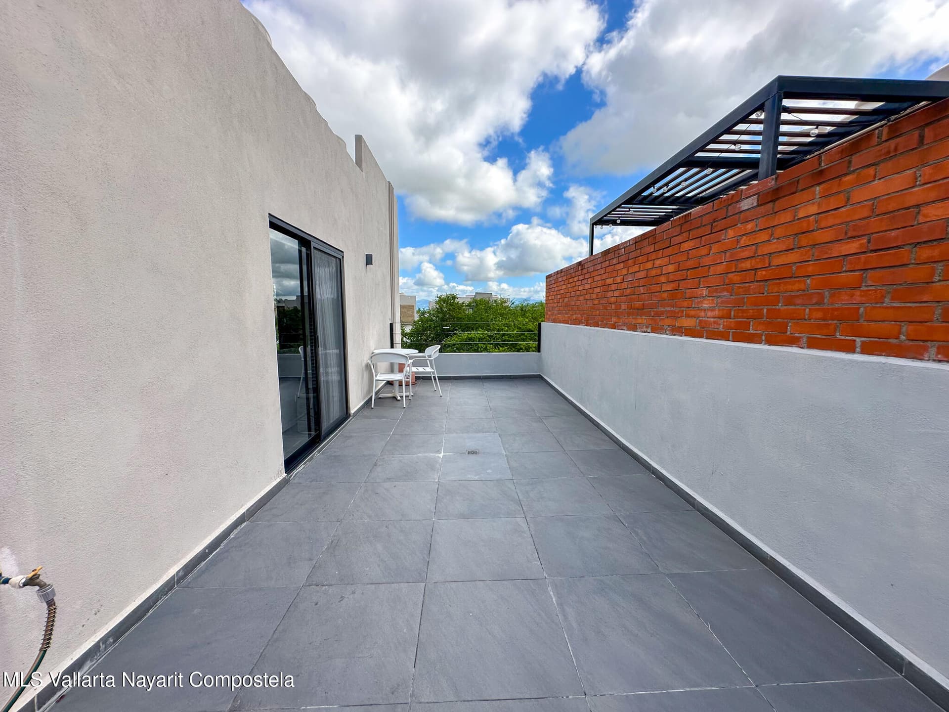 403 Paseo Foresta 24
