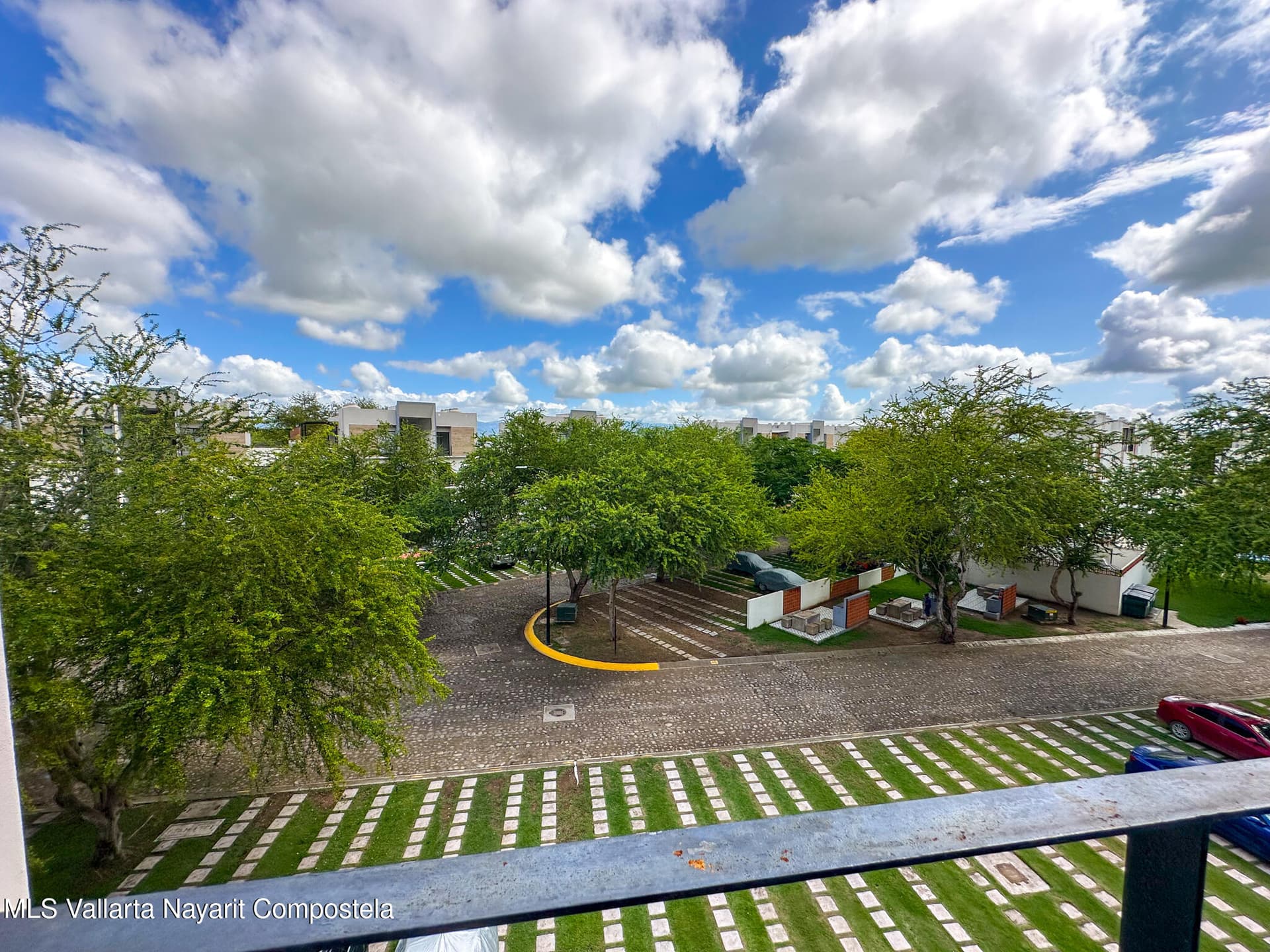 403 Paseo Foresta 25