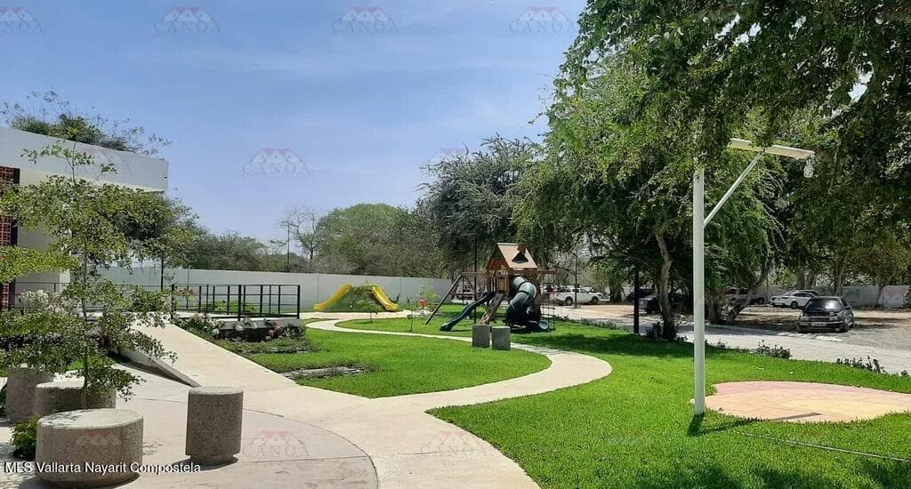 303 Paseo Foresta 21