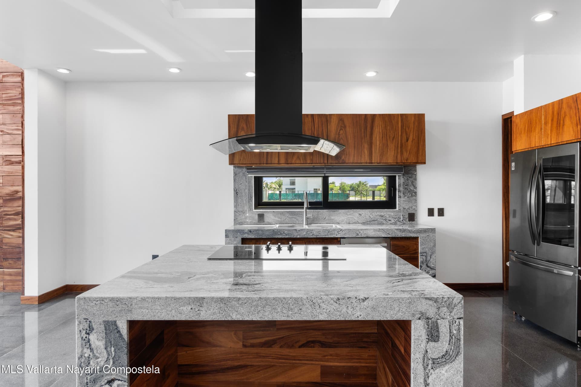 86 Boulevard Nayarit 5