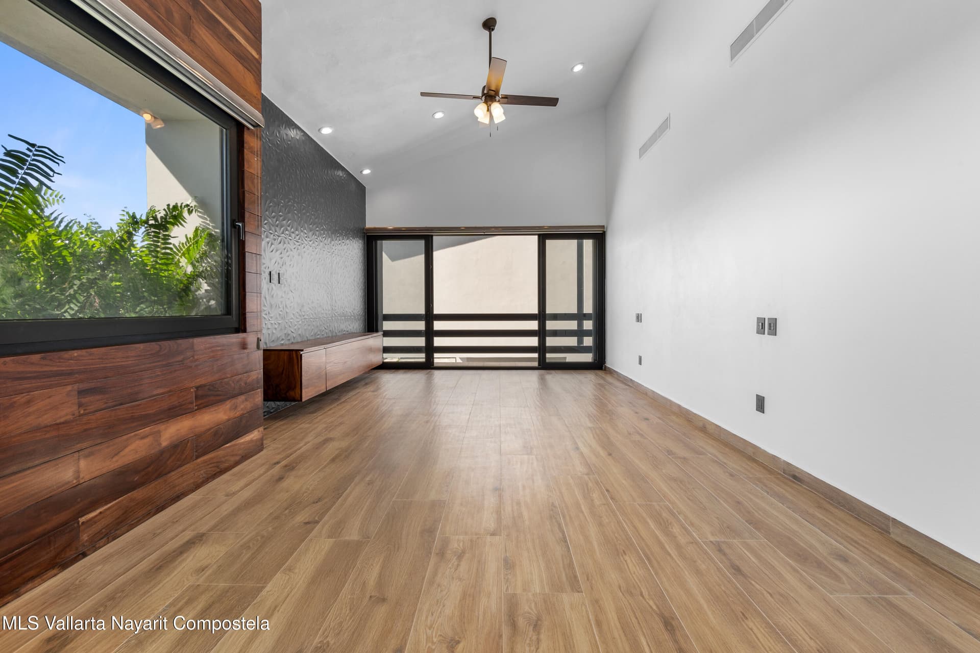 86 Boulevard Nayarit 34