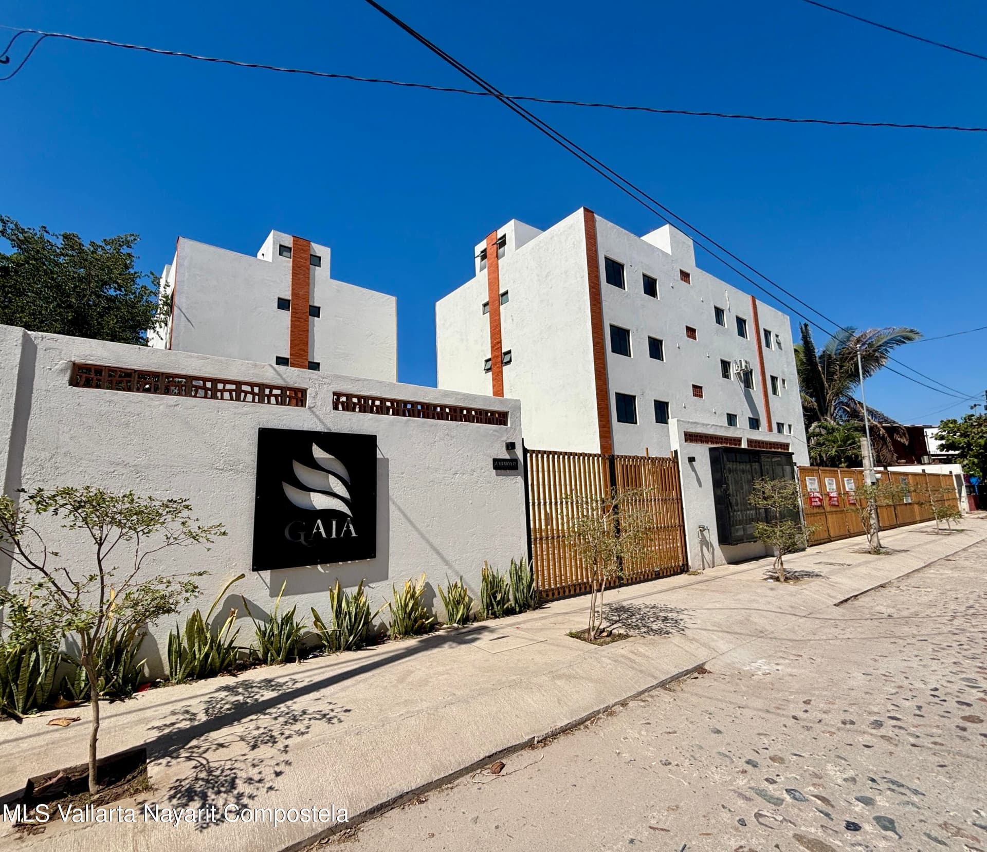 522 Avenida Mexico 10