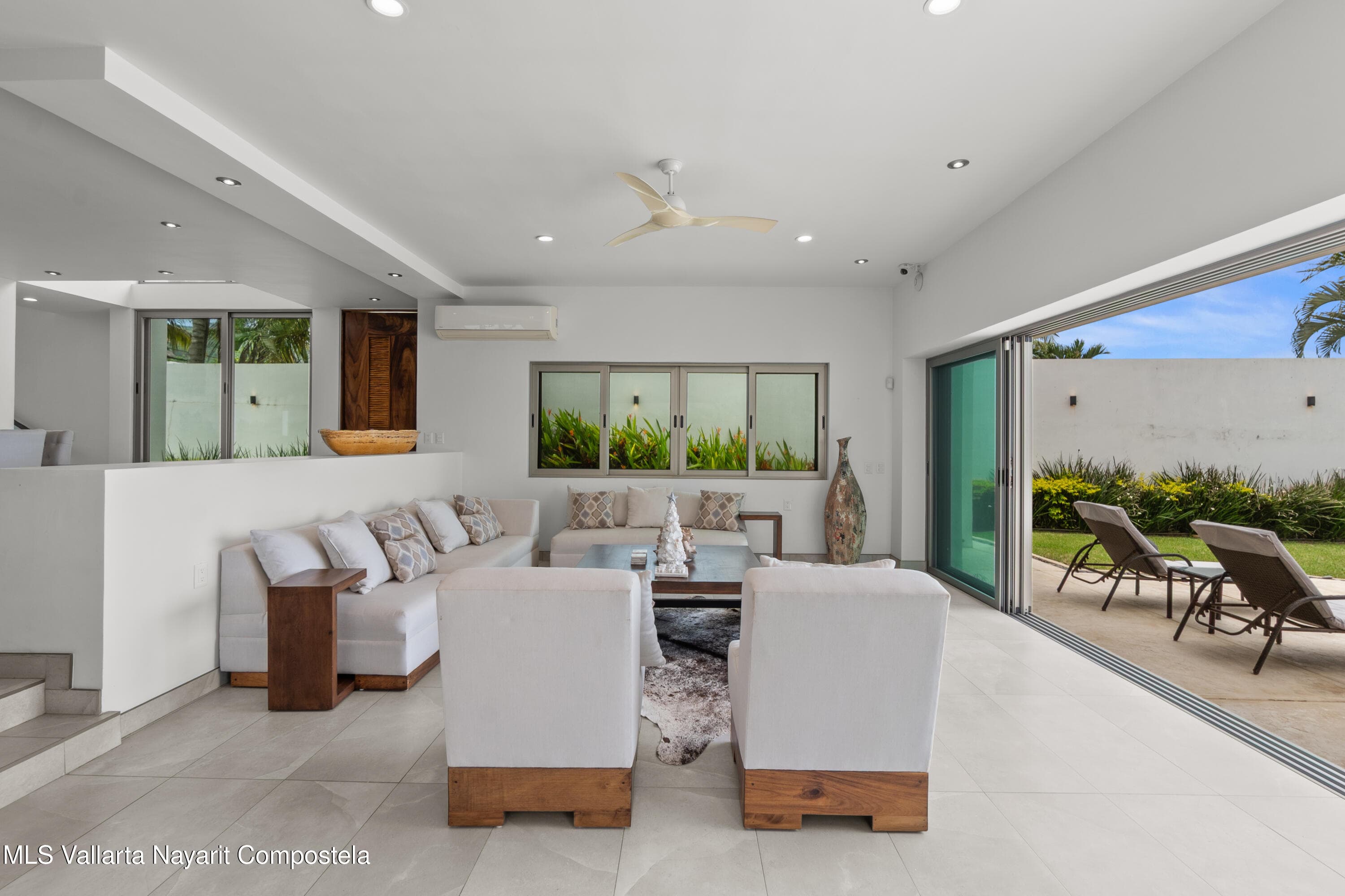 100 Carr. Playa Los Cocos-Aticama 25