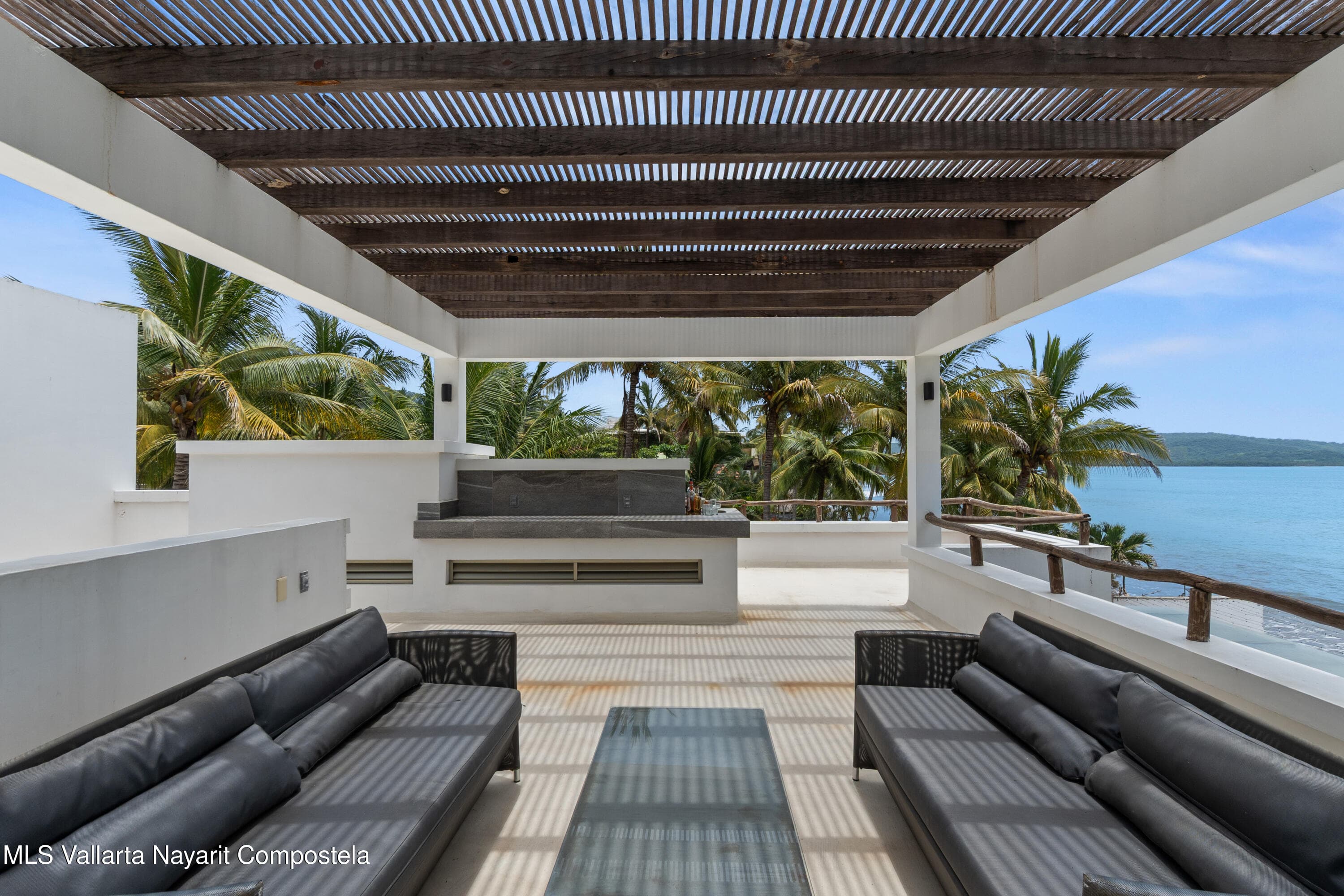 100 Carr. Playa Los Cocos-Aticama 11