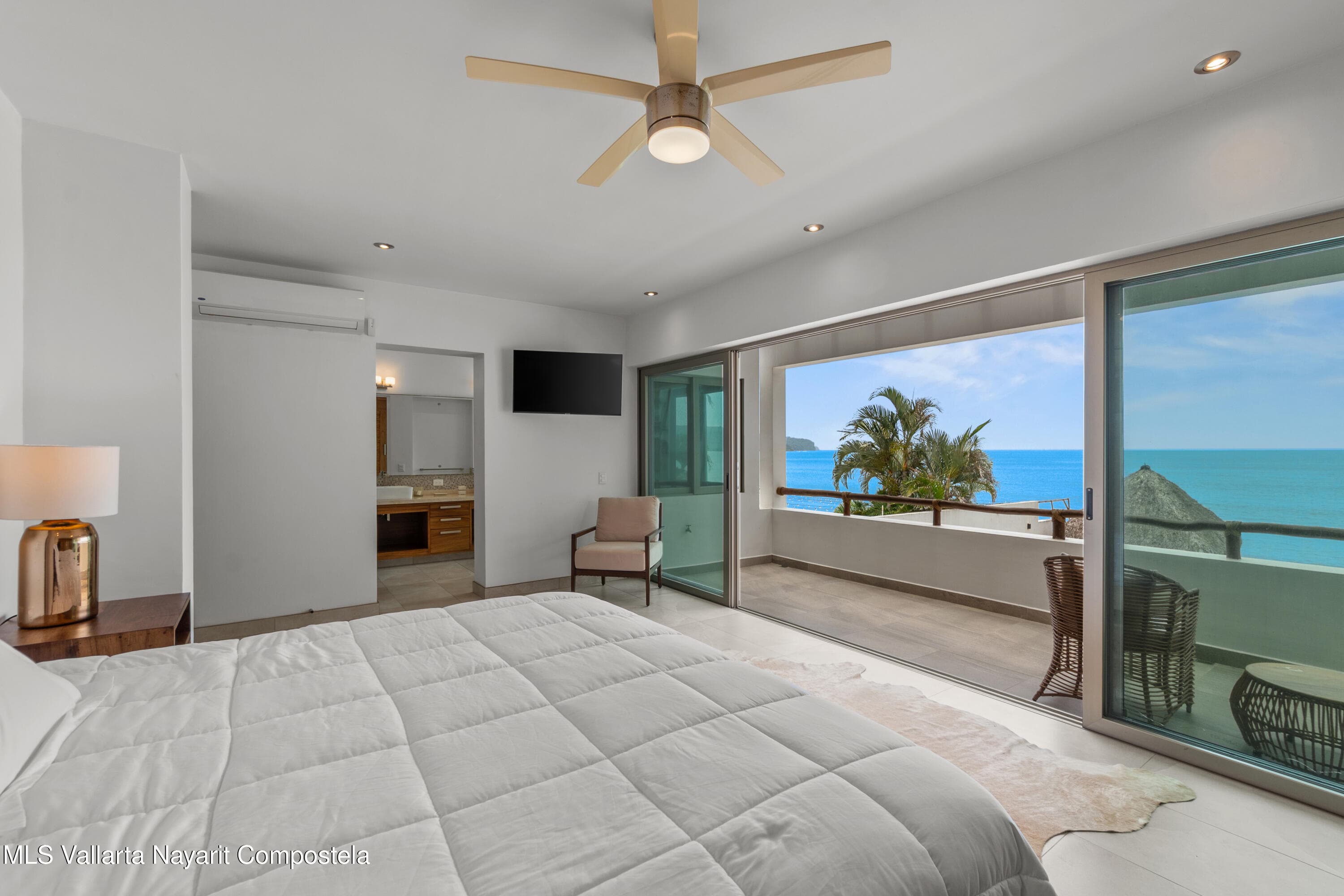 100 Carr. Playa Los Cocos-Aticama 9