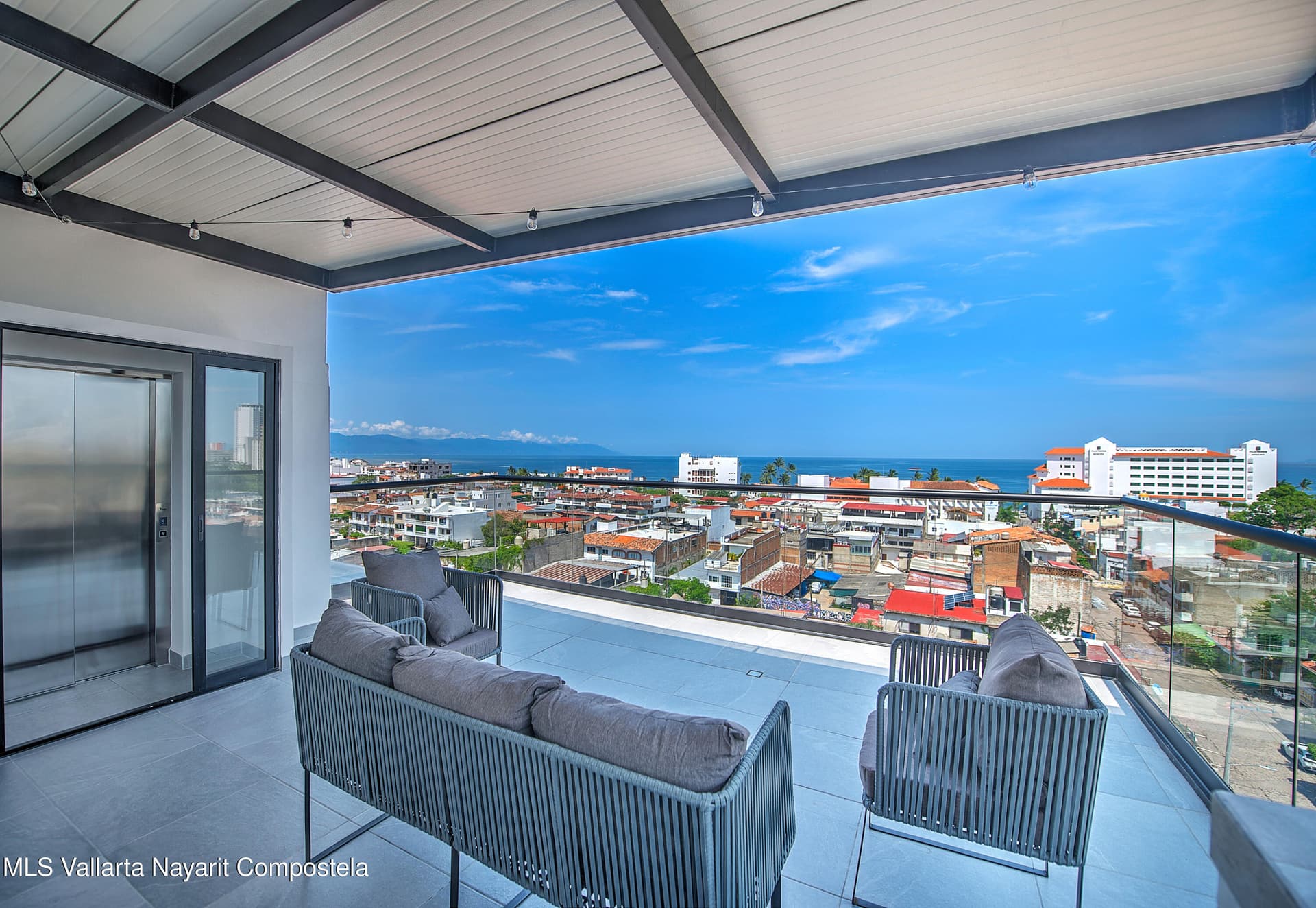 Torre Doze 22