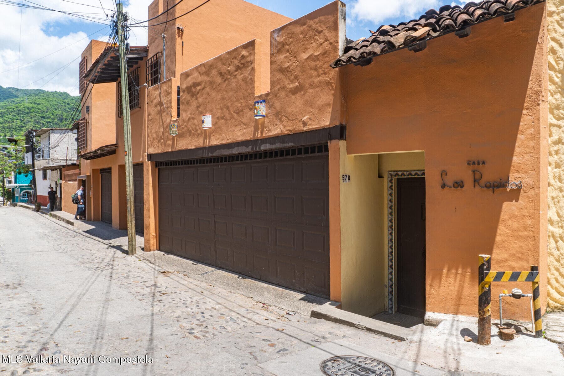 578 Cuauhtemoc 16