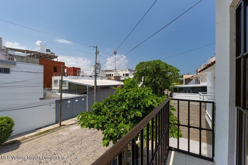 635 Marina Real 27