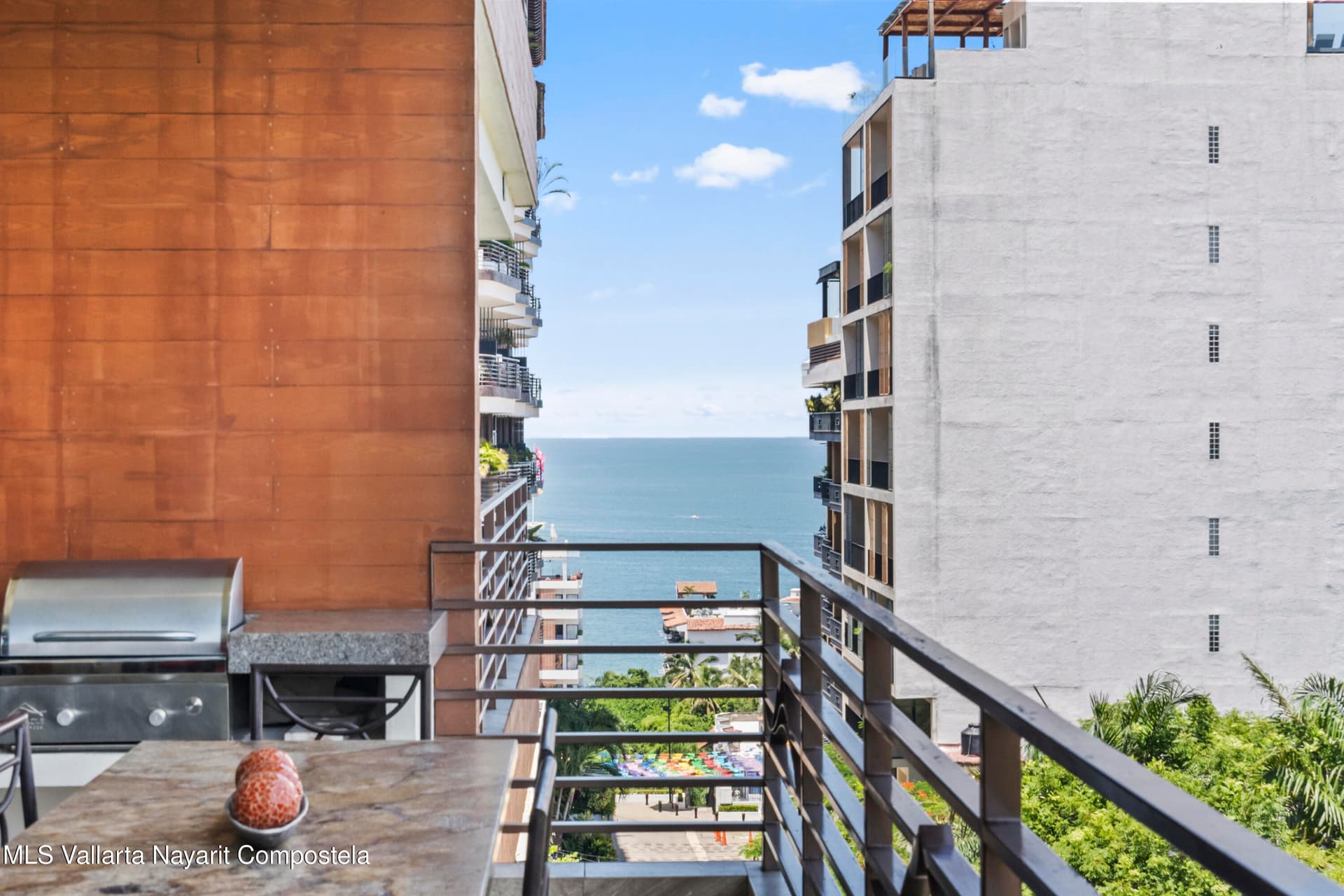 Residences by Pinnacle 12