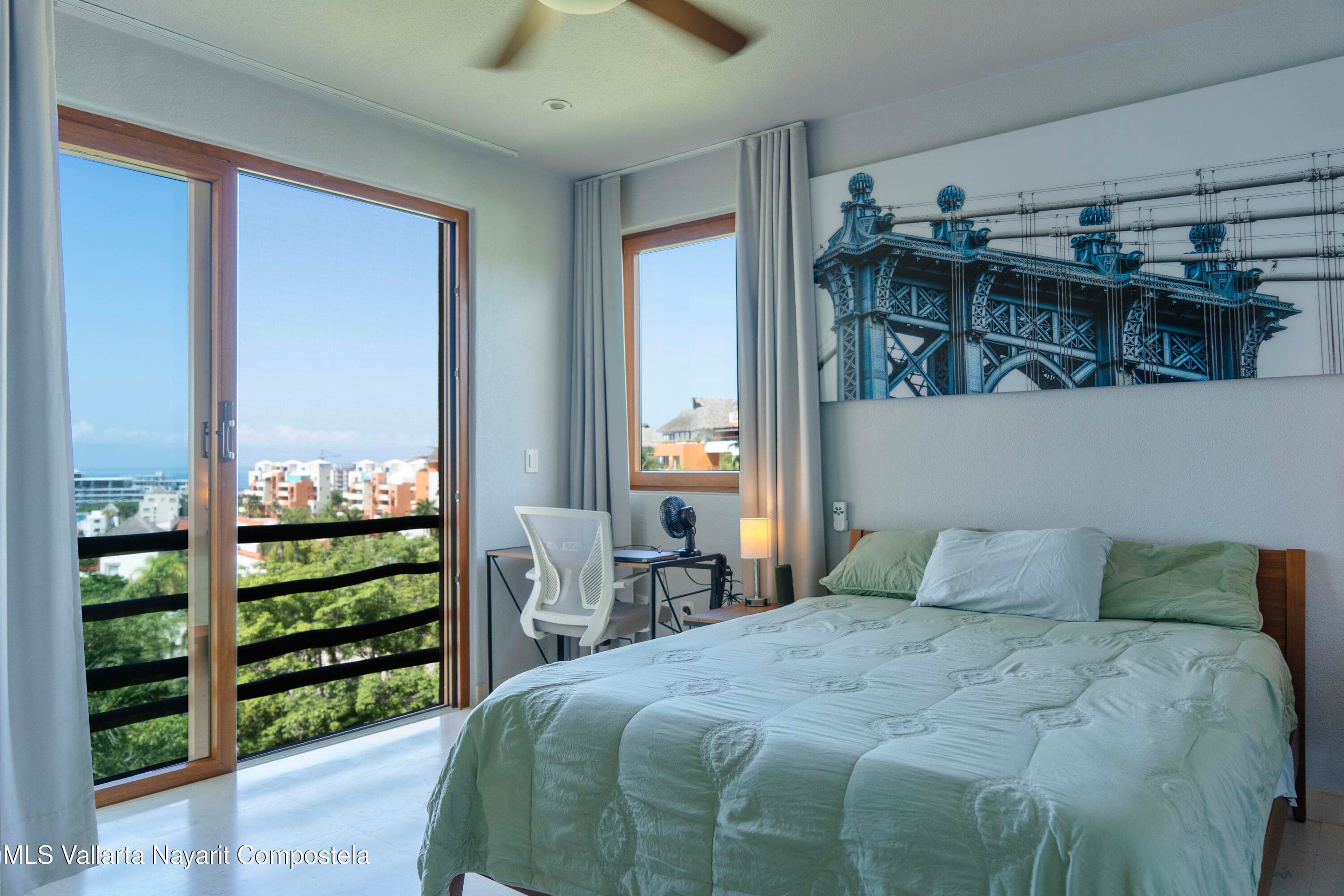 Condo 10