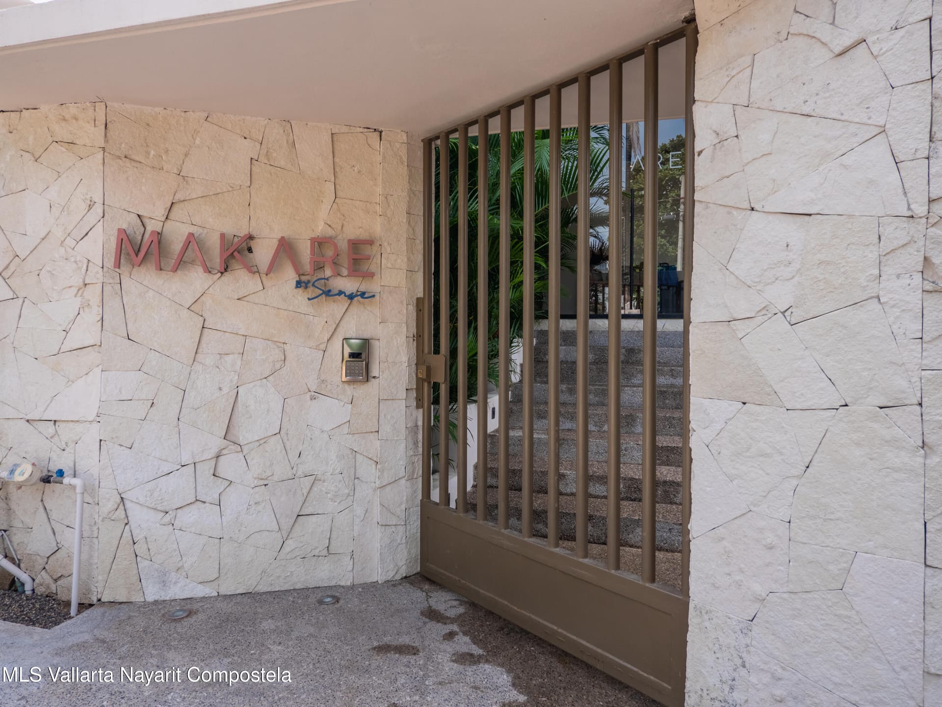 Makare 33