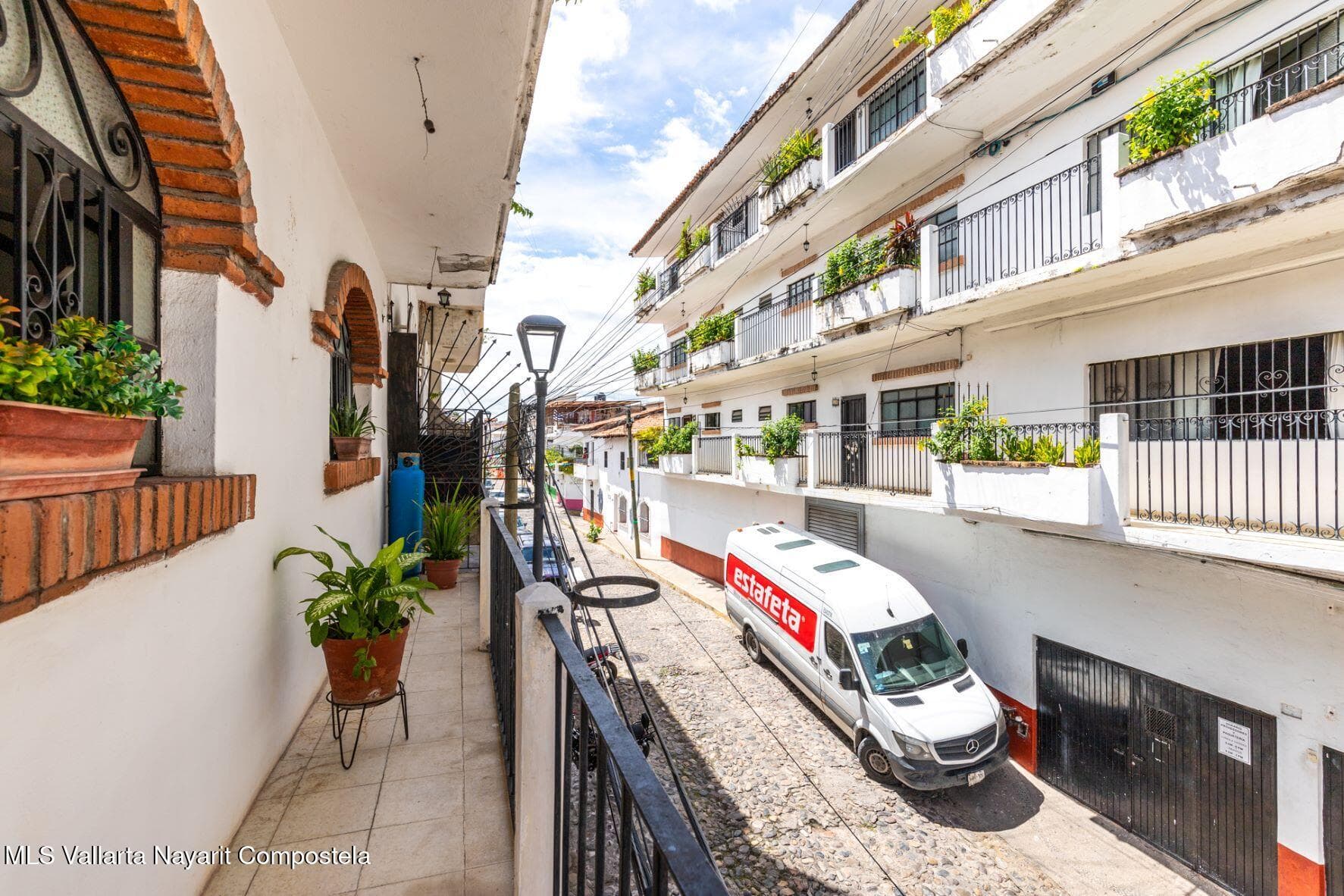 880 Calle Gpe. Sanchez 8