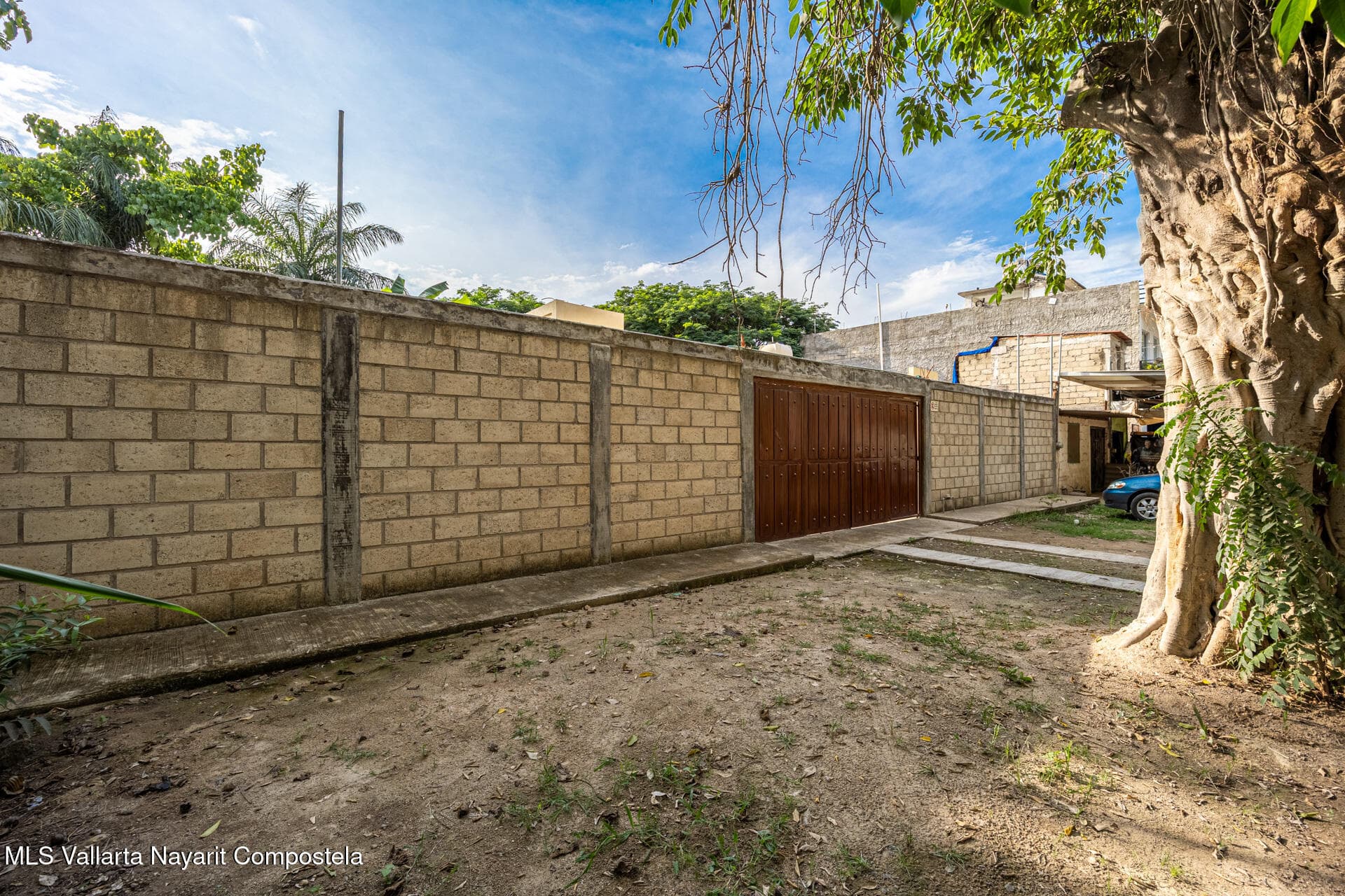 515 Av. Victor Iturbe 2