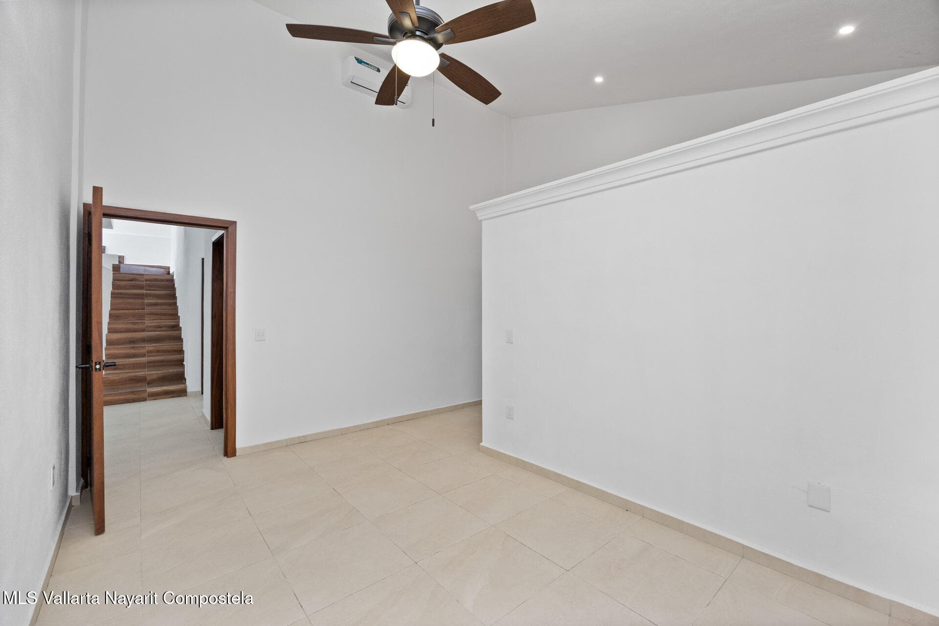 515 Av. Victor Iturbe 20