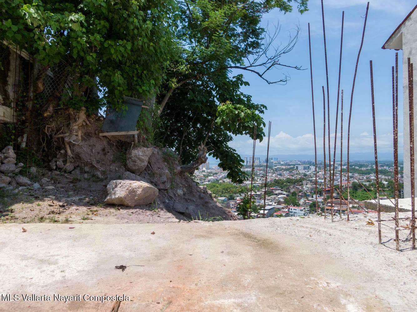 LT-29 PRIV. RIO PAPALOAPAN 3