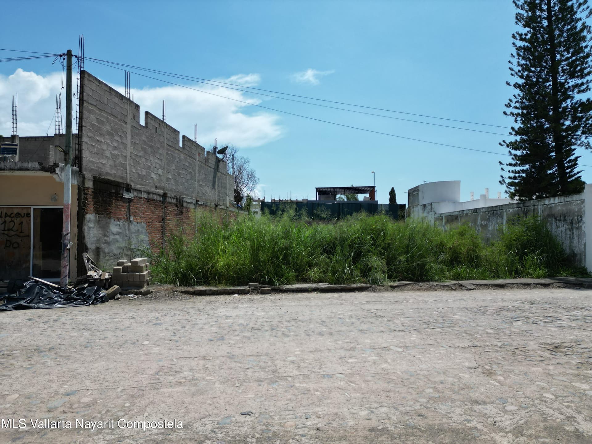 123 C. Juan Acevedo LT 3 MZ 123 ZN 2 9