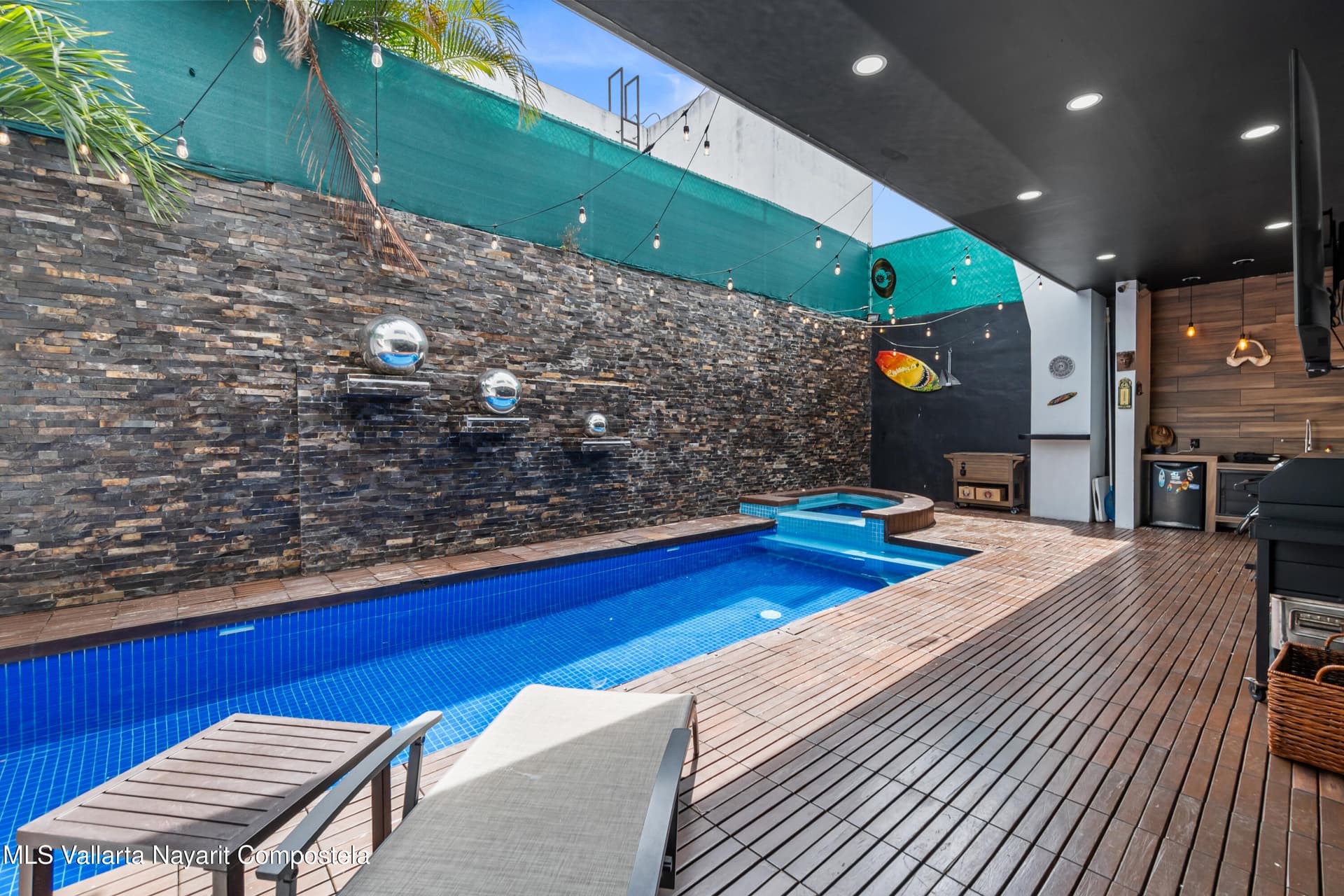 5 A Avenida Rinconada de Banderas 27